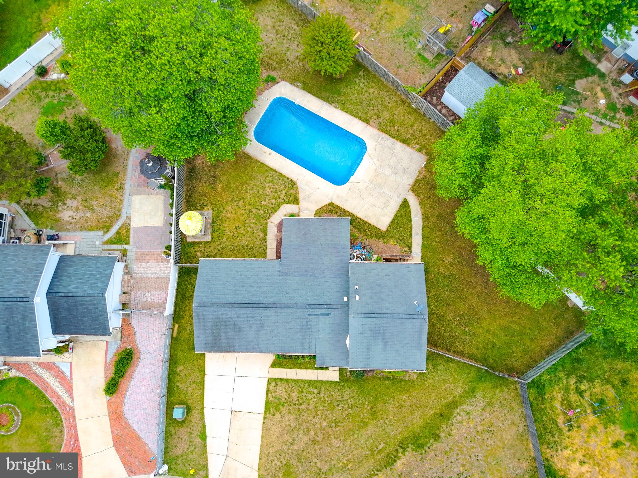 806 TRURO COURT