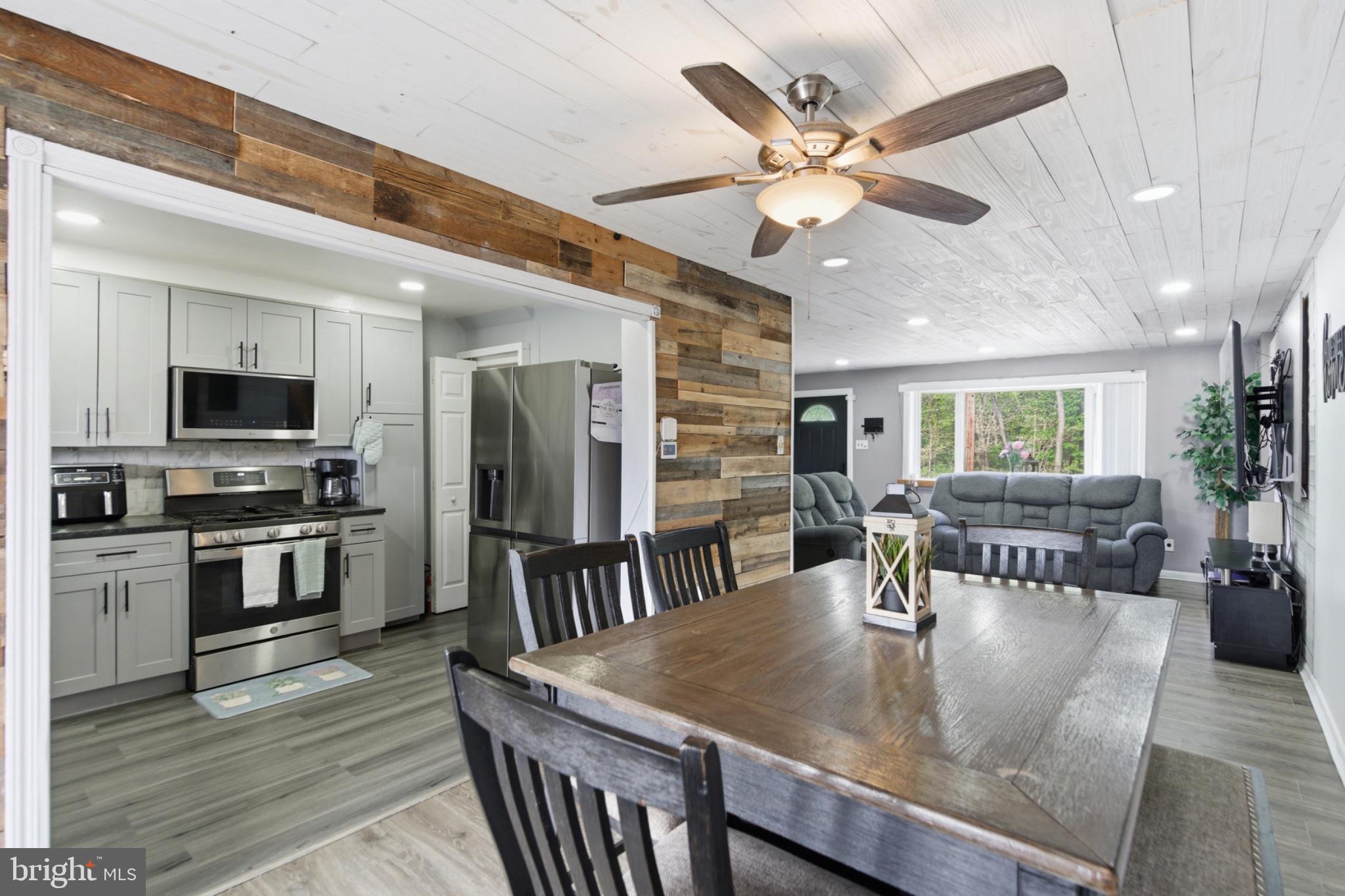 PARKWOOD - Residential