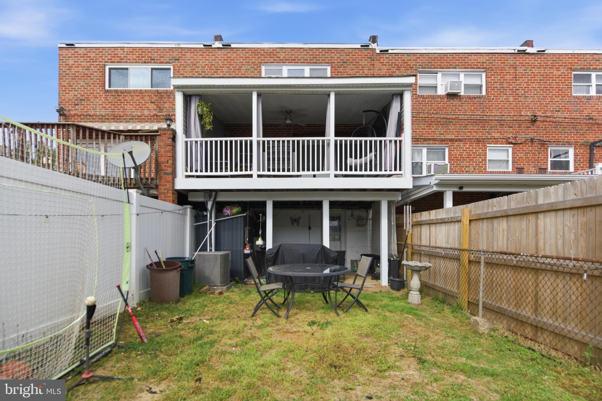 PARKWOOD - Residential