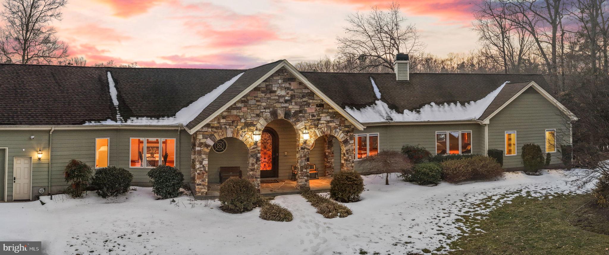 MEADOW FARMS - Residential