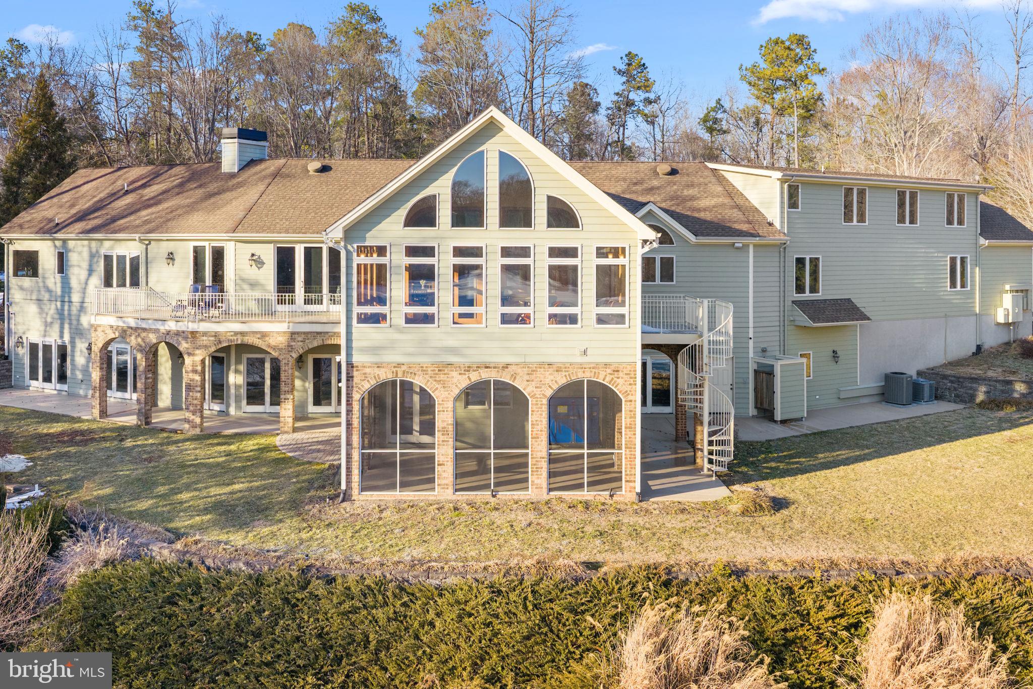 MEADOW FARMS - Residential