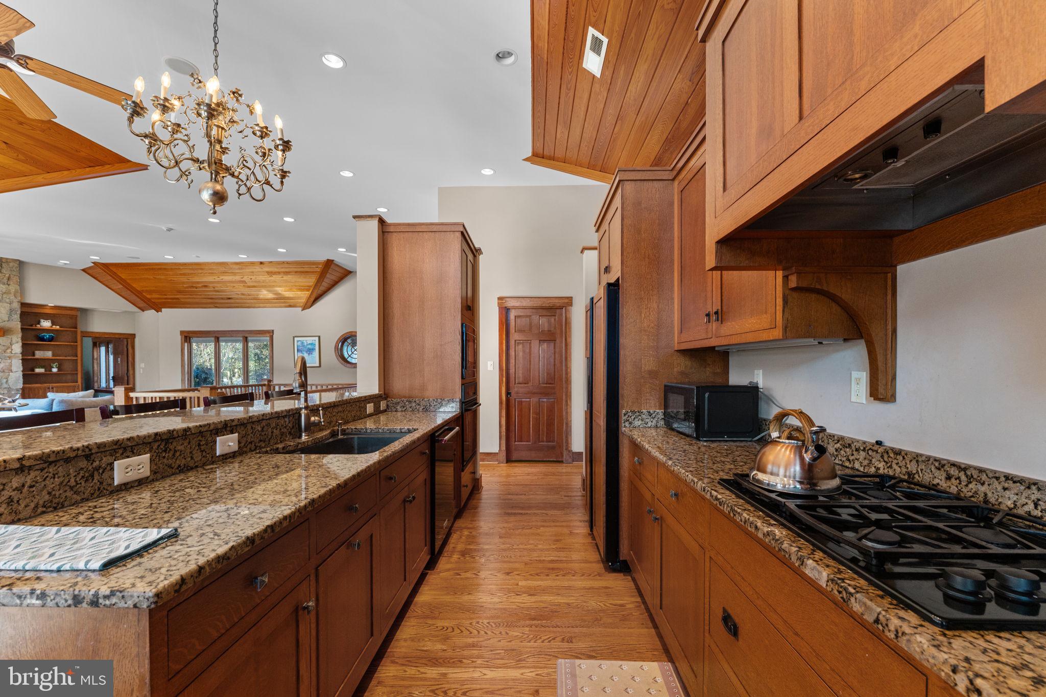 MEADOW FARMS - Residential