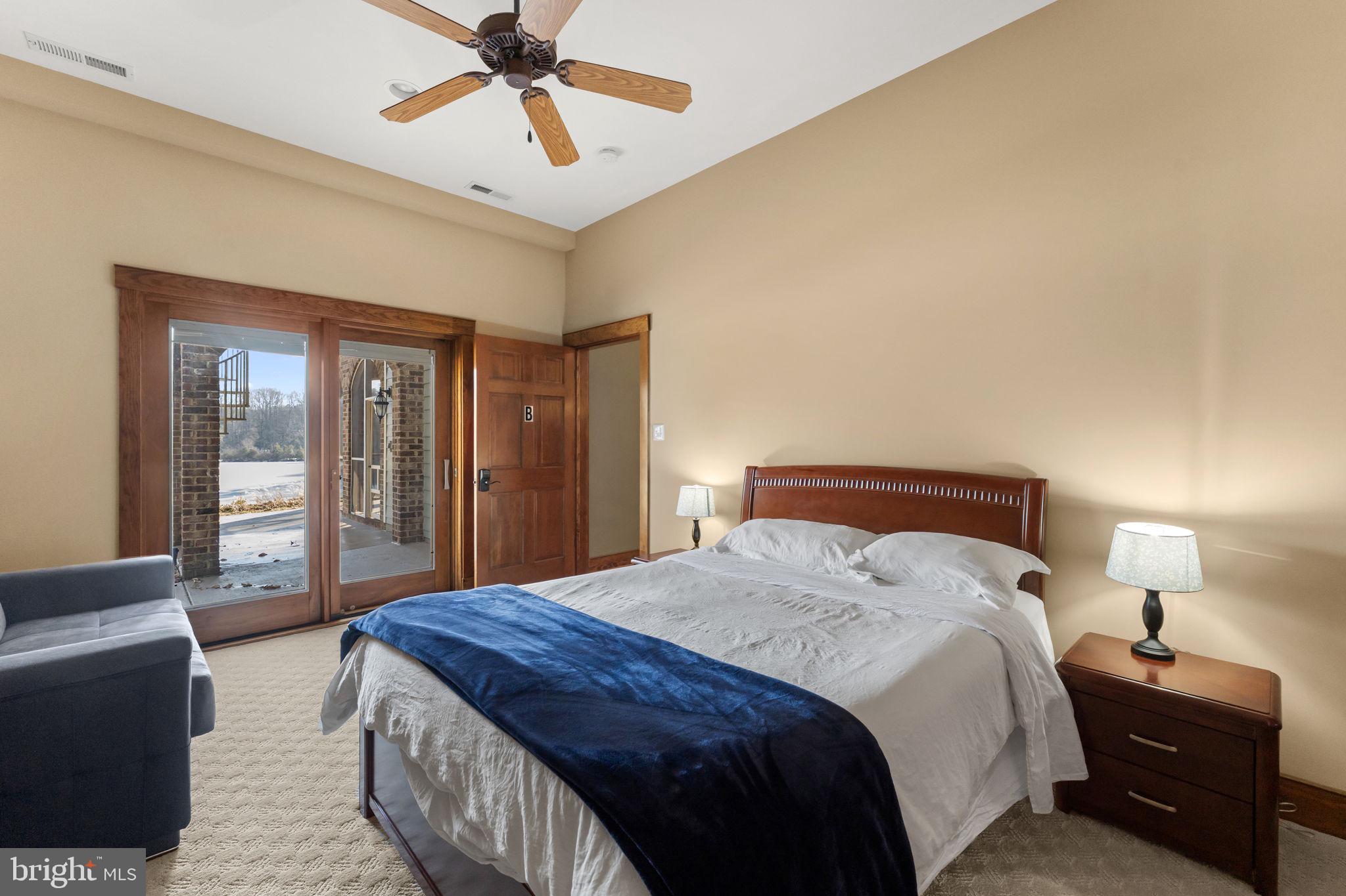 MEADOW FARMS - Residential