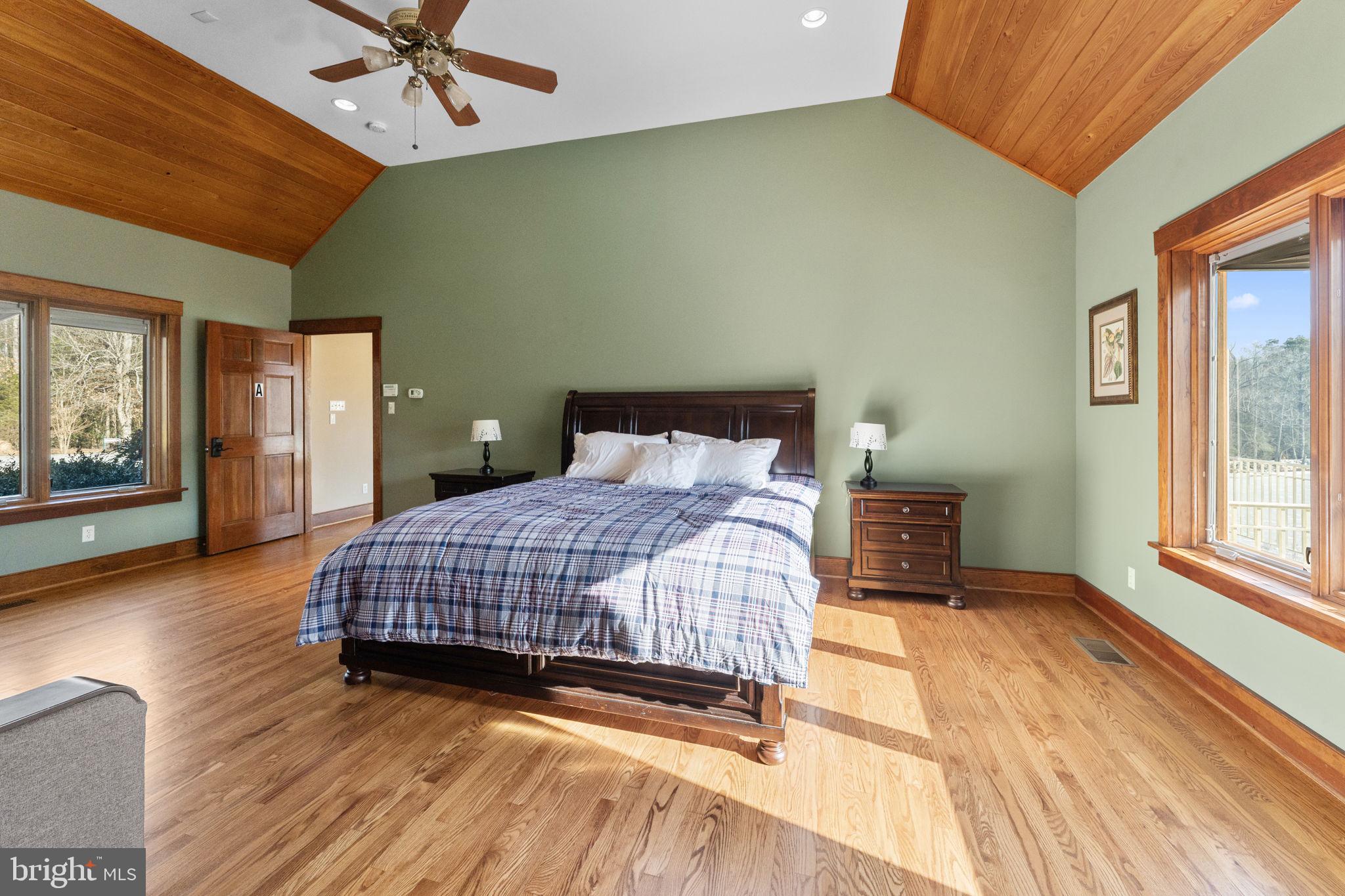 MEADOW FARMS - Residential