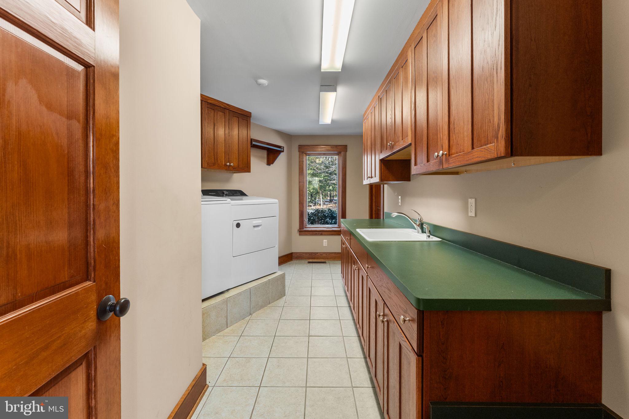 MEADOW FARMS - Residential