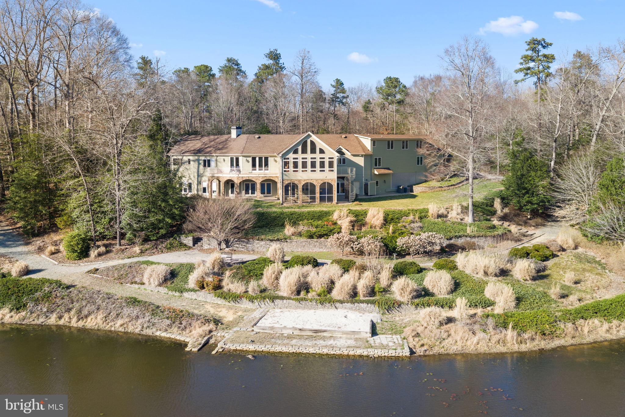 MEADOW FARMS - Residential