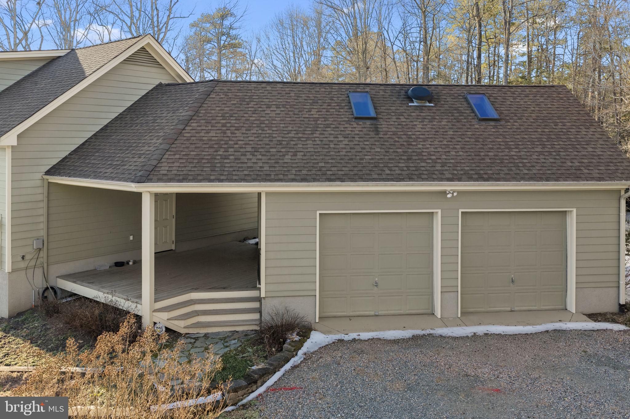 MEADOW FARMS - Residential