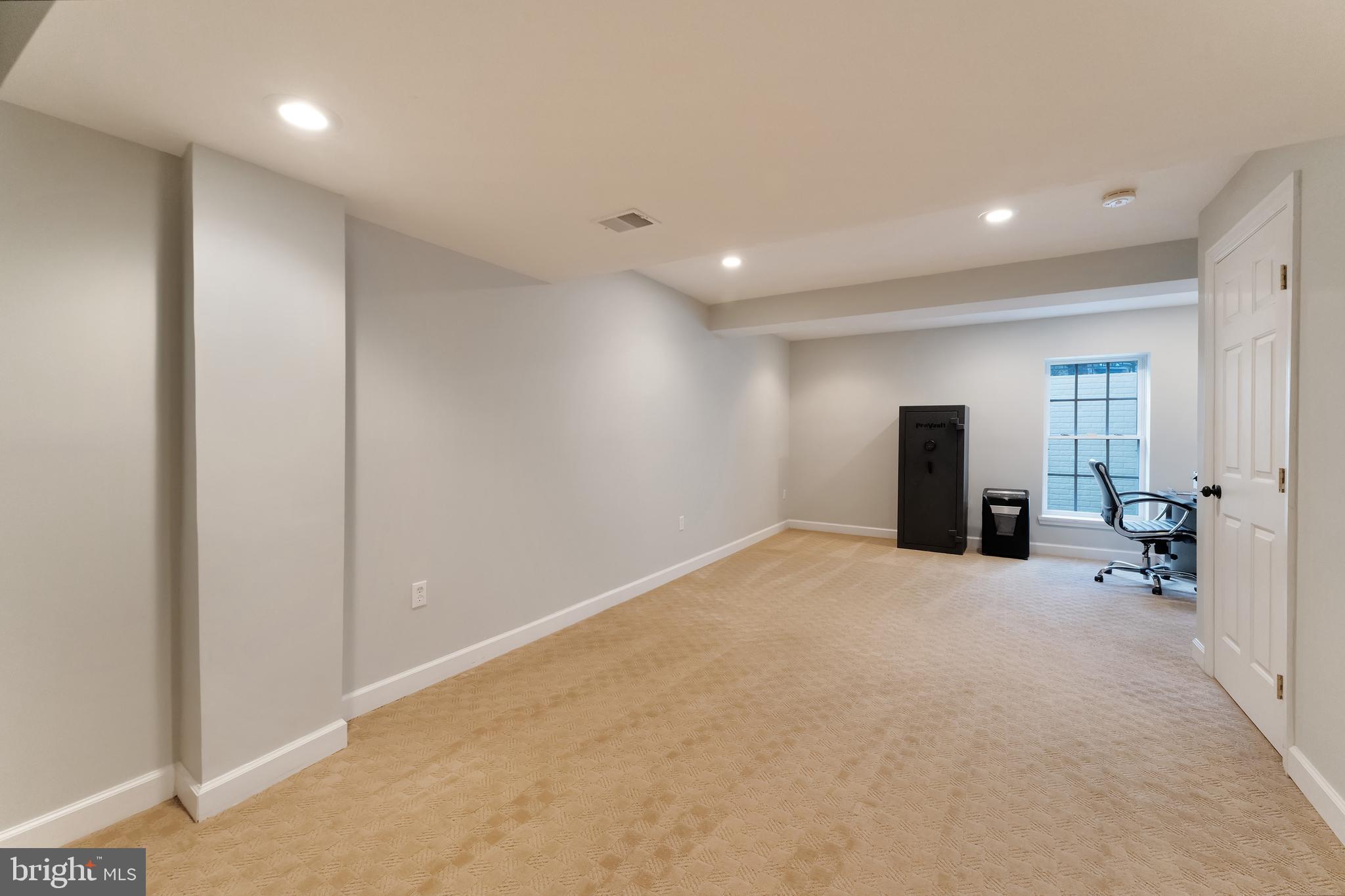 CEDAR HUNT - Residential