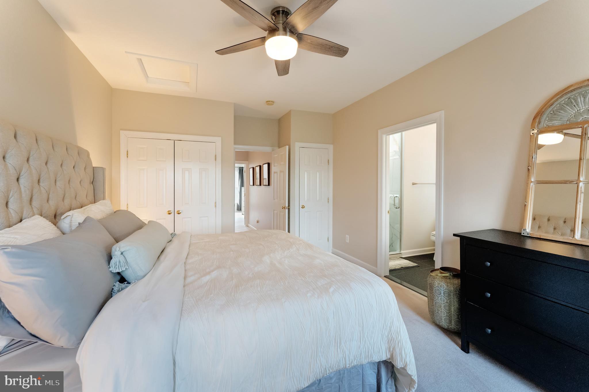 CEDAR HUNT - Residential