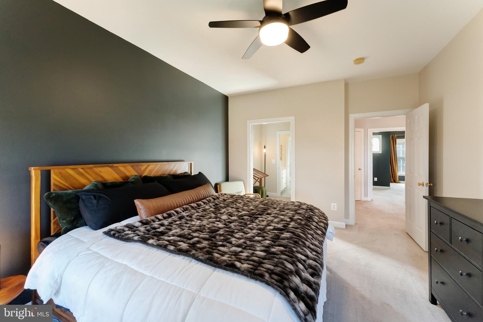 CEDAR HUNT - Residential