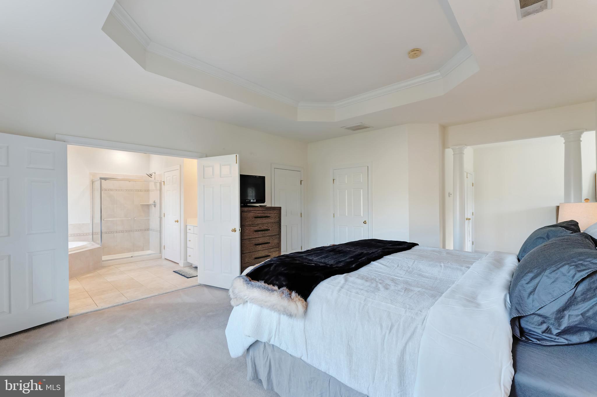 CEDAR HUNT - Residential