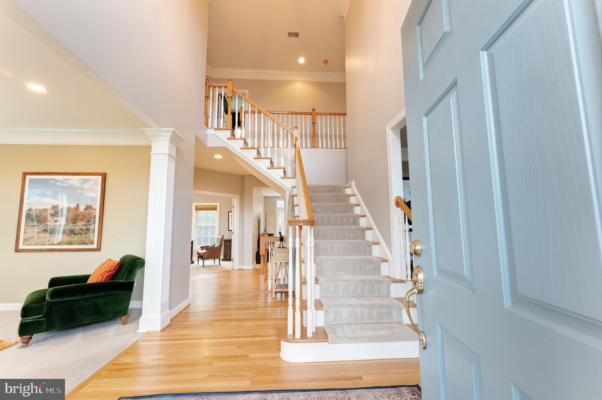 42591 UNBRIDLEDS SONG PLACE