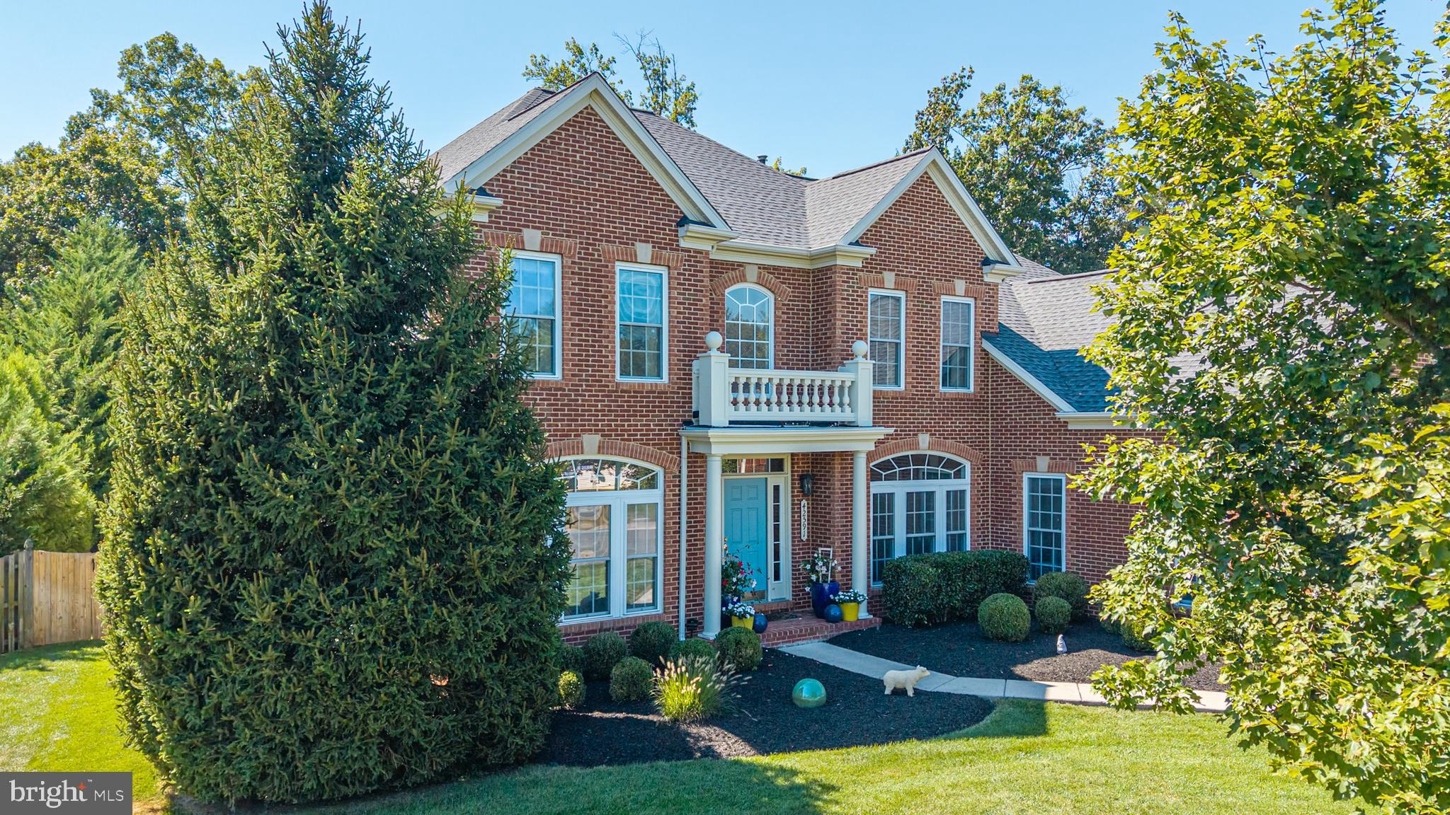 42591 UNBRIDLEDS SONG PLACE