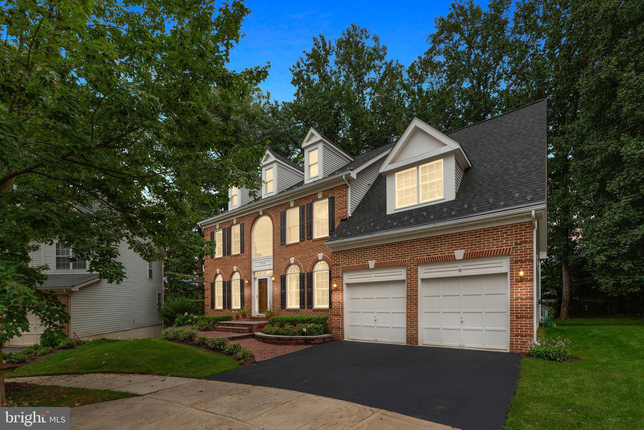 GOLD MINE CROSSING - Residential