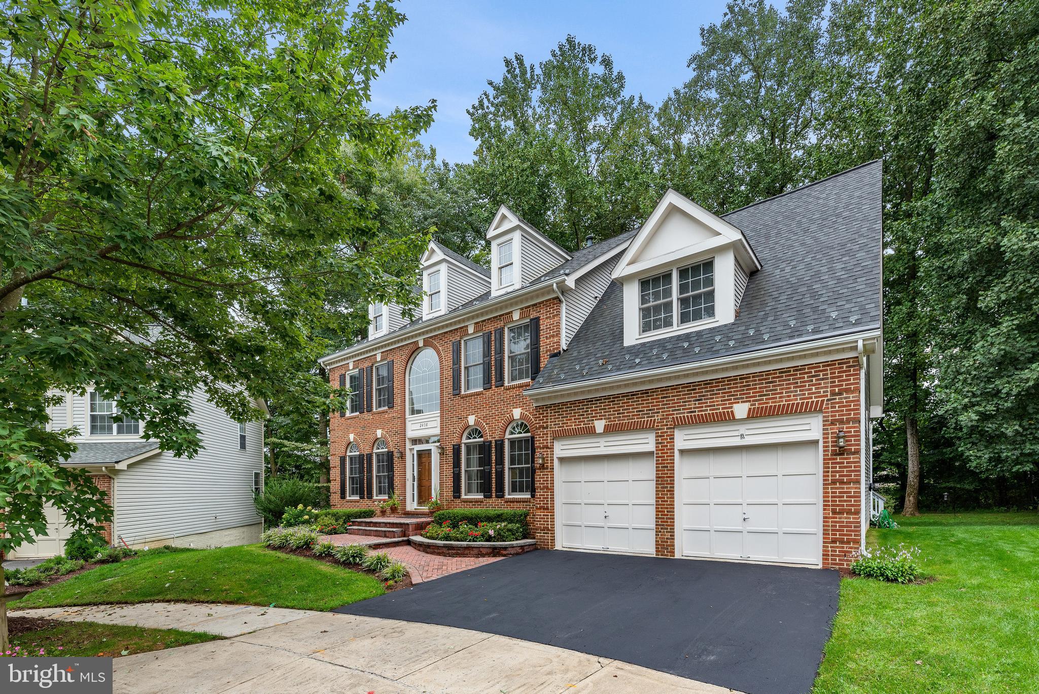 GOLD MINE CROSSING - Residential