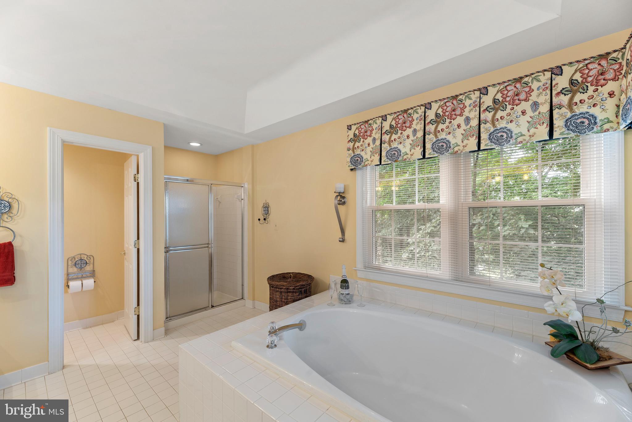 GOLD MINE CROSSING - Residential