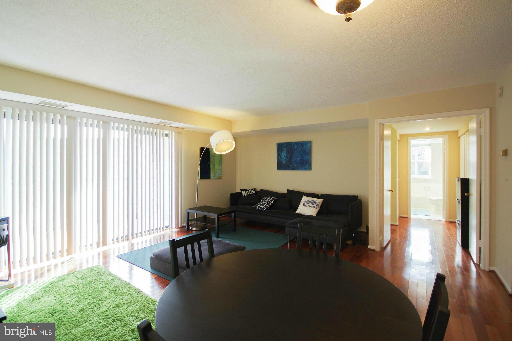 ASTORIA - Residential Lease