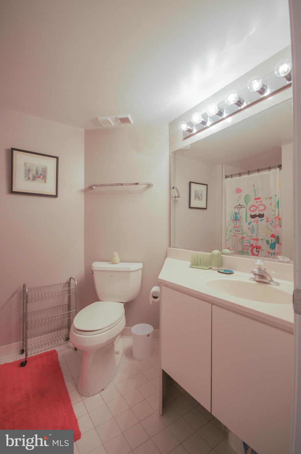 ASTORIA - Residential Lease