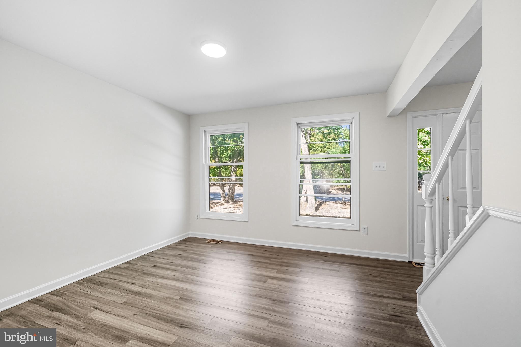 547 FAIRVIEW ROAD