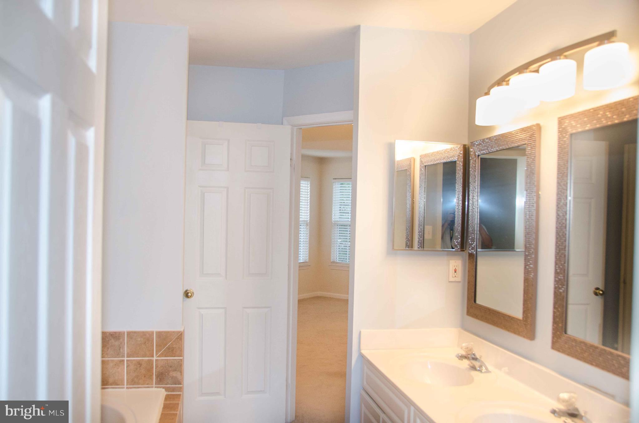 KINGSBROOKE - Residential