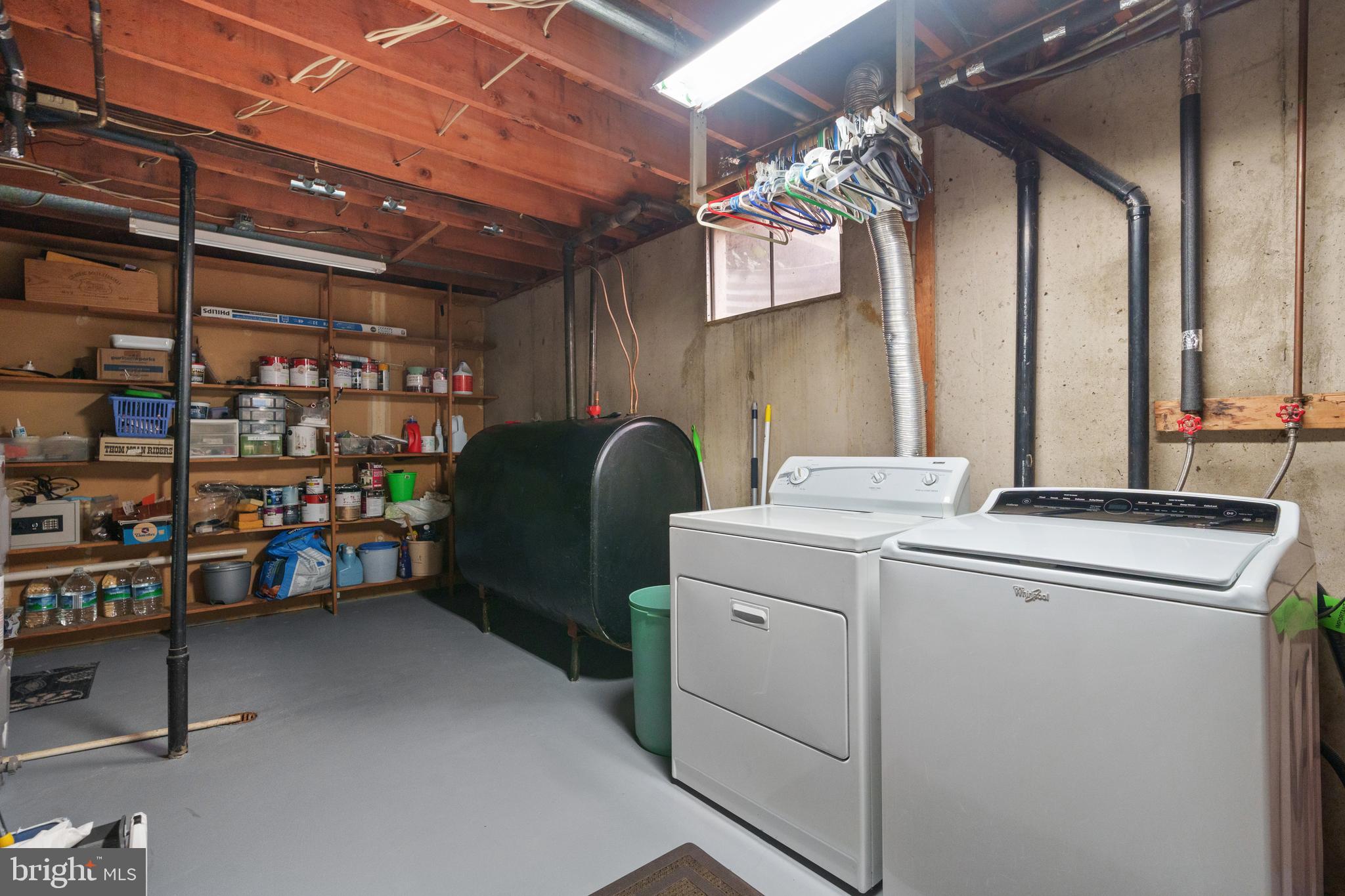 ROLLING VALLEY - Residential