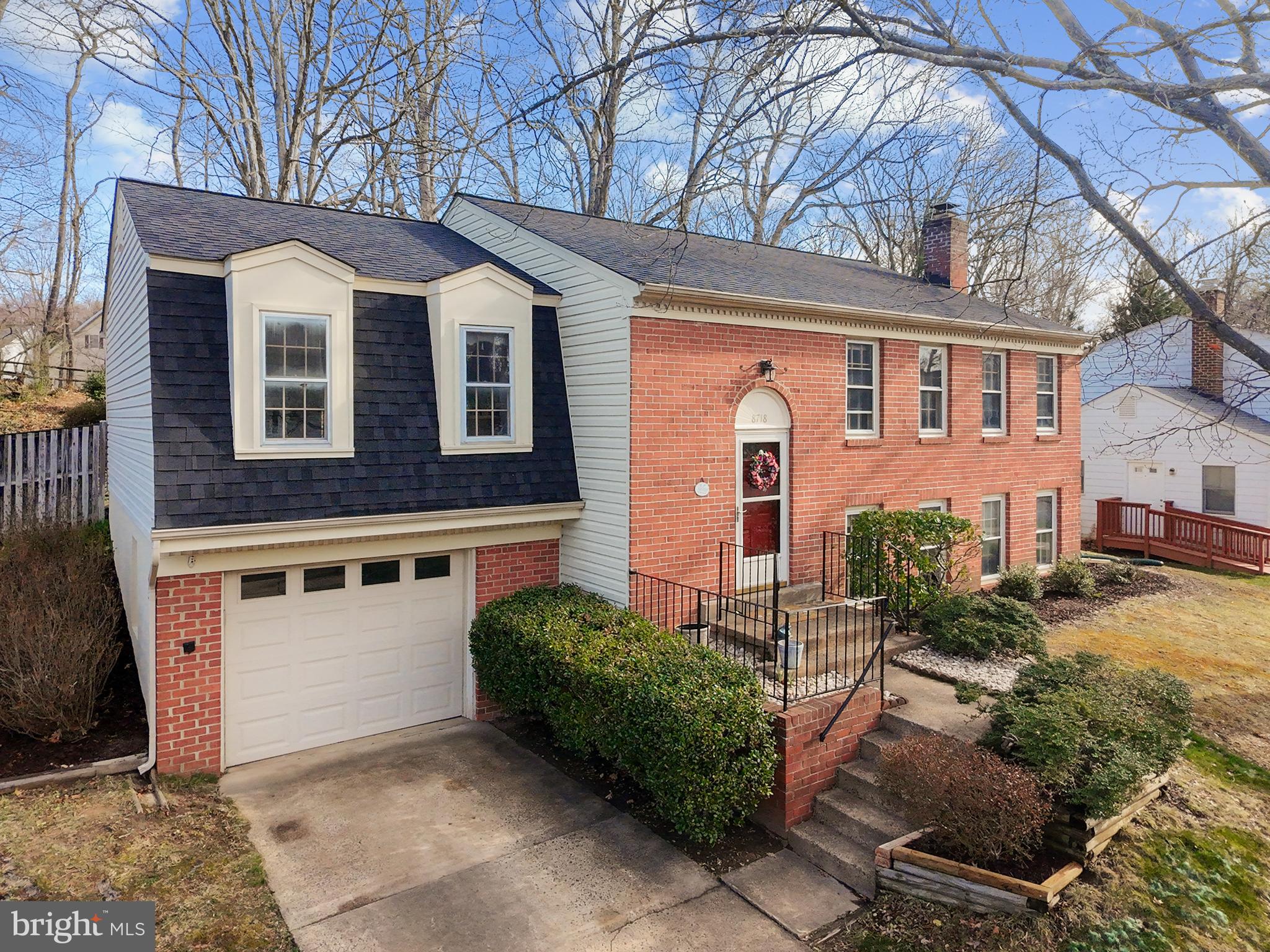 ROLLING VALLEY - Residential