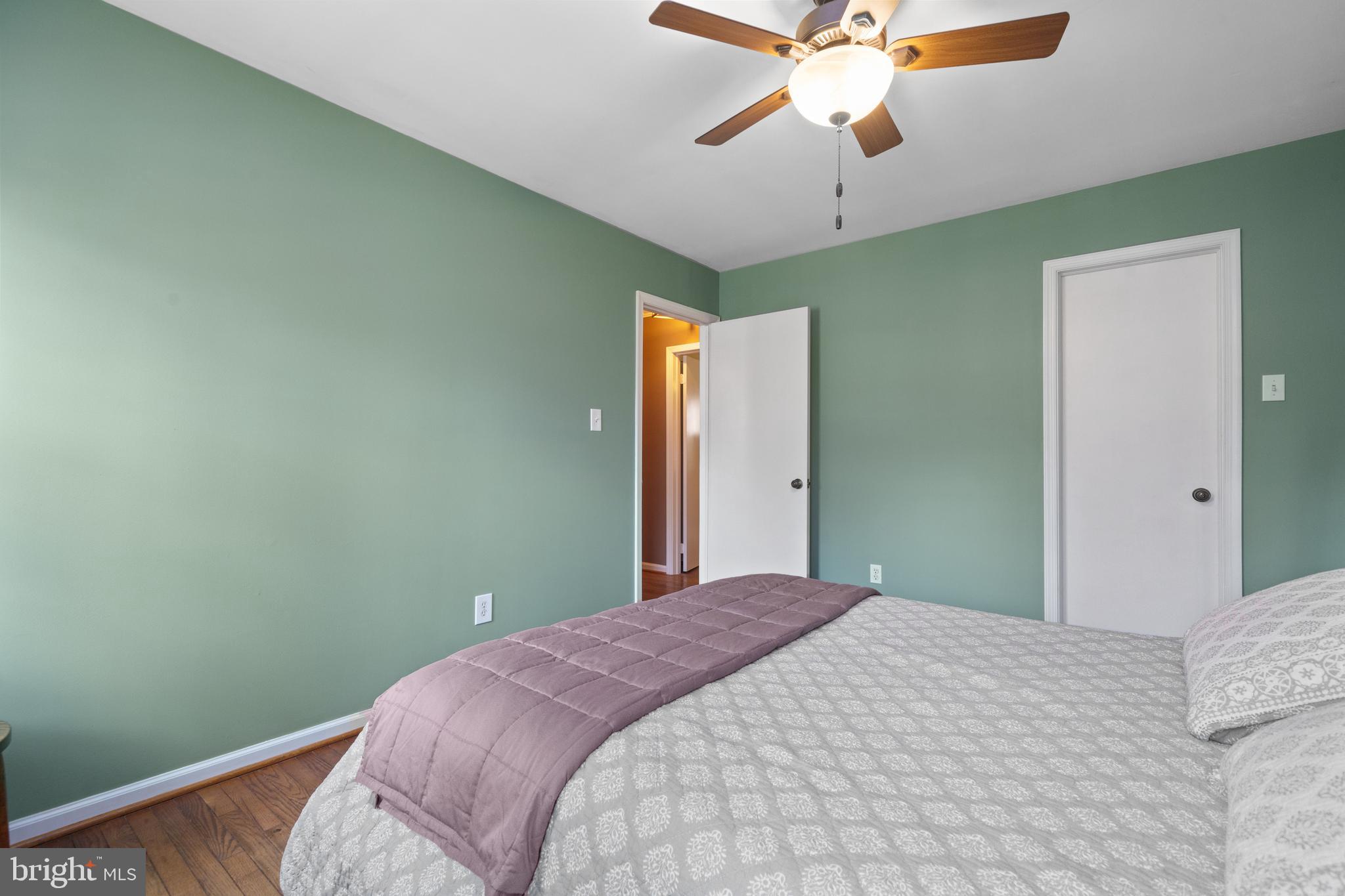 ROLLING VALLEY - Residential