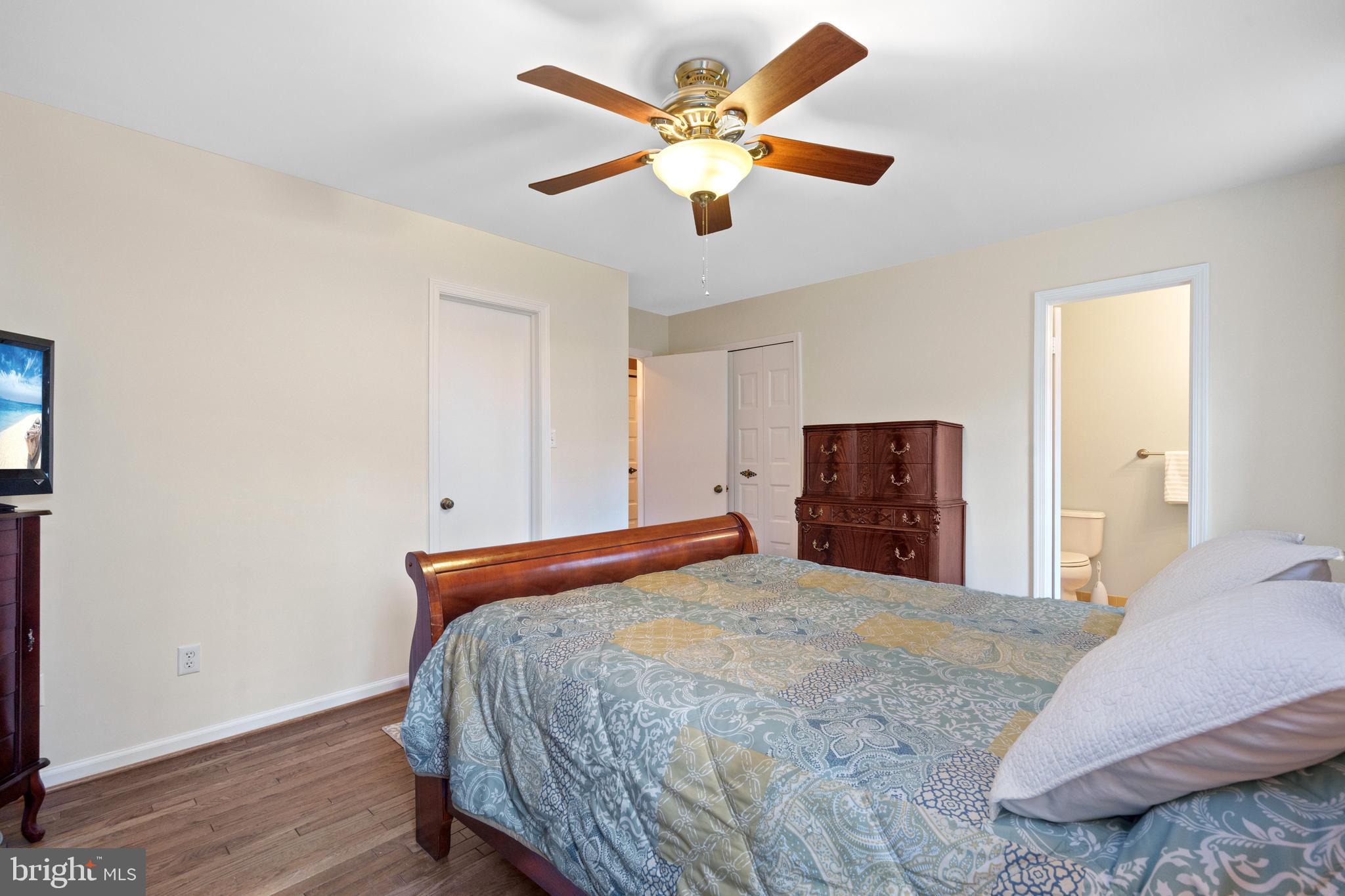 ROLLING VALLEY - Residential