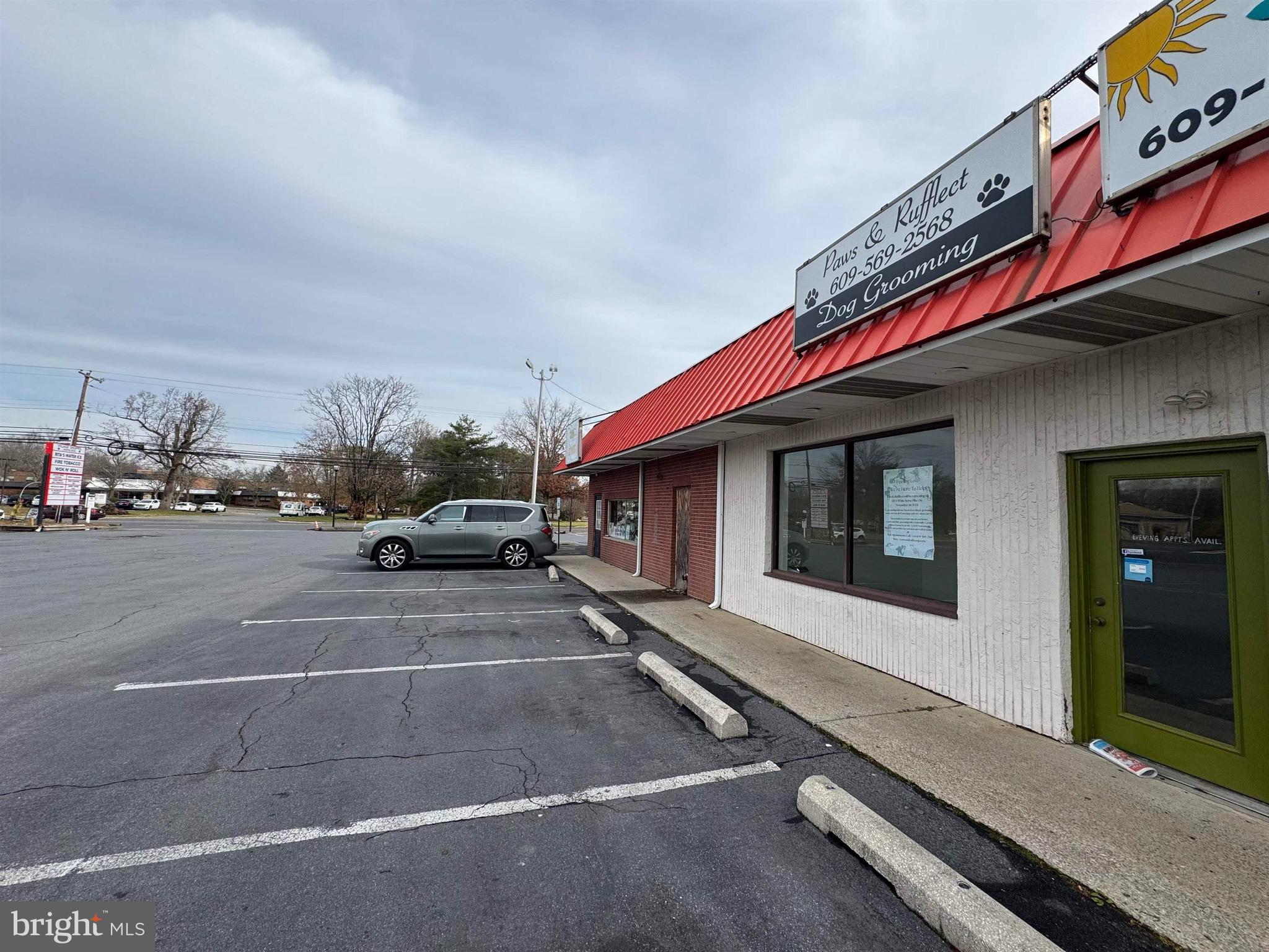 10 N WHITE HORSE PIKE 5