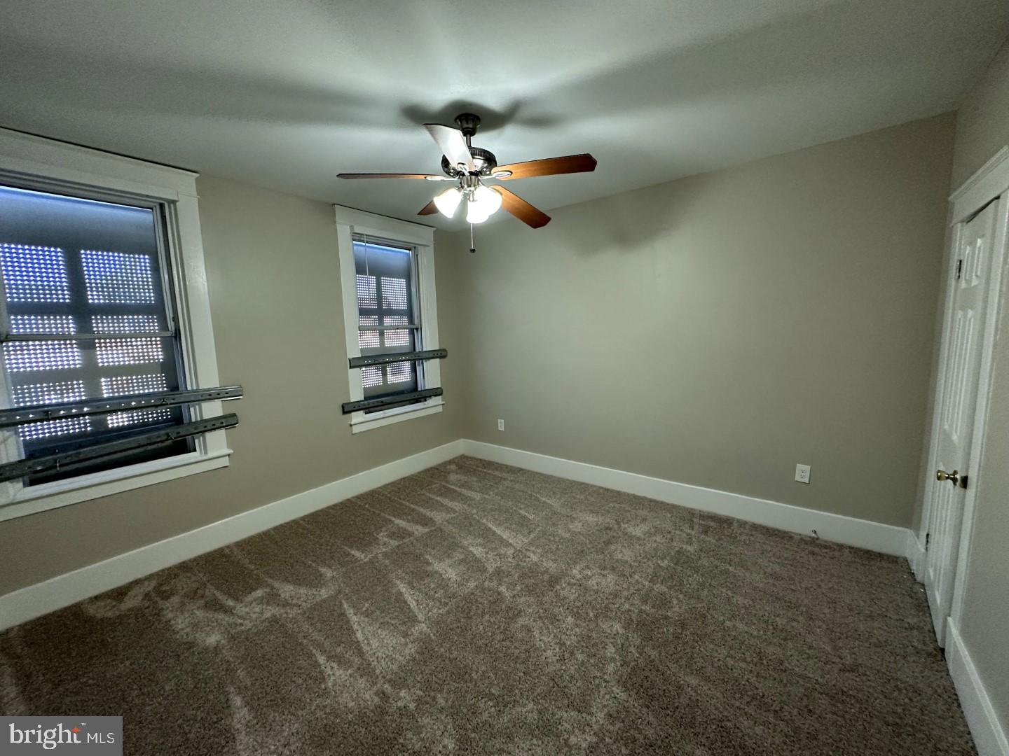 ARLINGTON - Residential