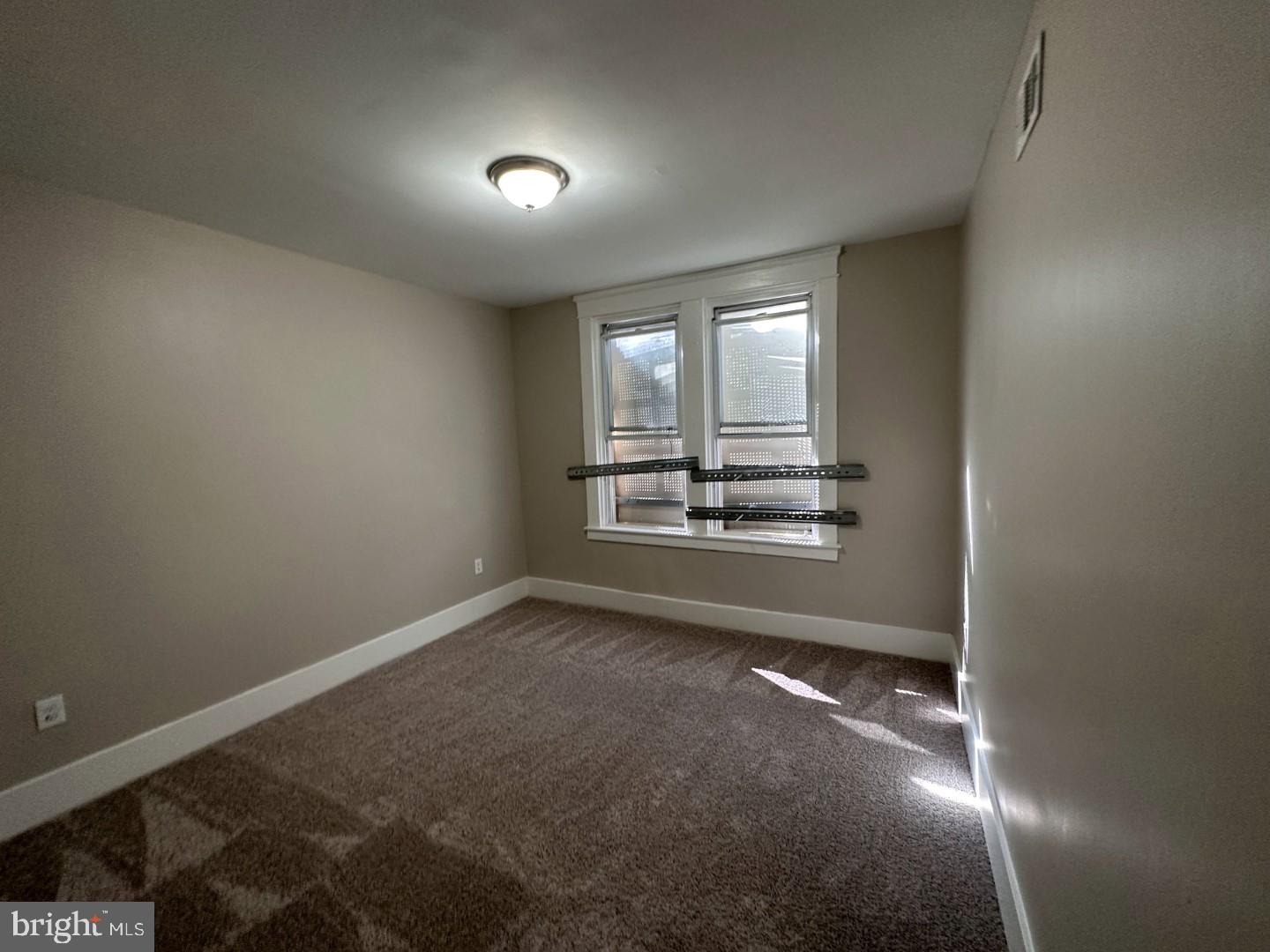 ARLINGTON - Residential