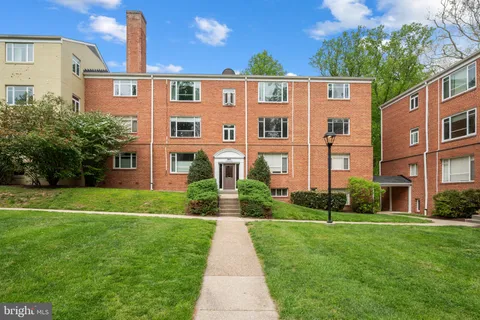 10411 Montrose Avenue Unit 202, Bethesda, MD 20814 - MLS#: MDMC2177518