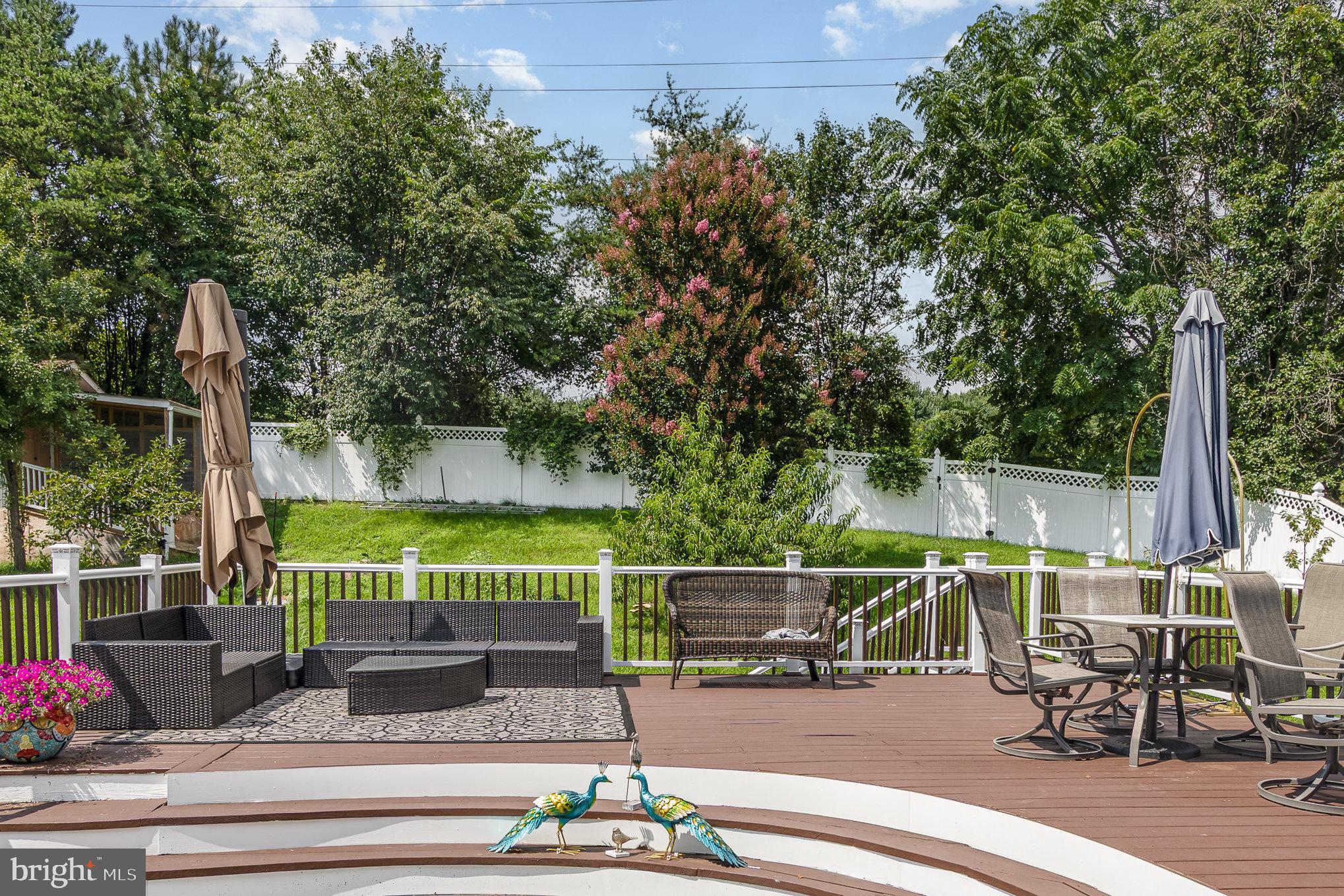 ASHTON VALLEY - Residential