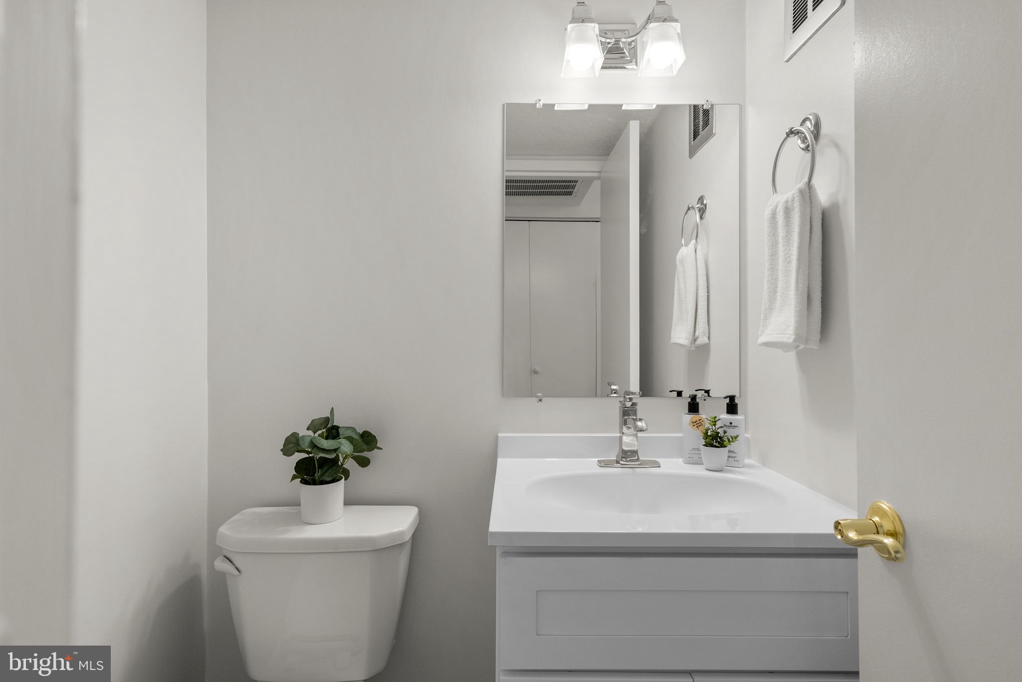 LAKEVIEW - Residential