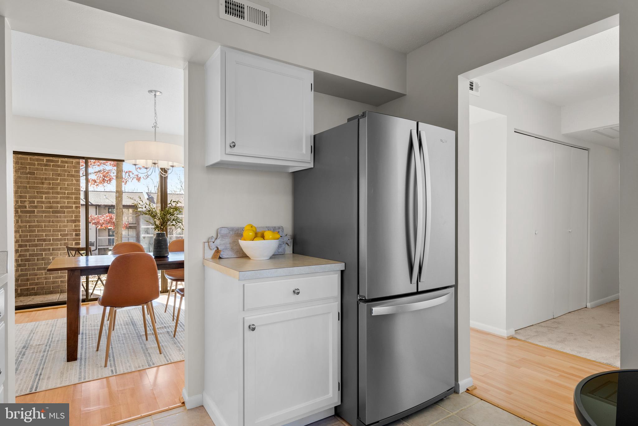 LAKEVIEW - Residential