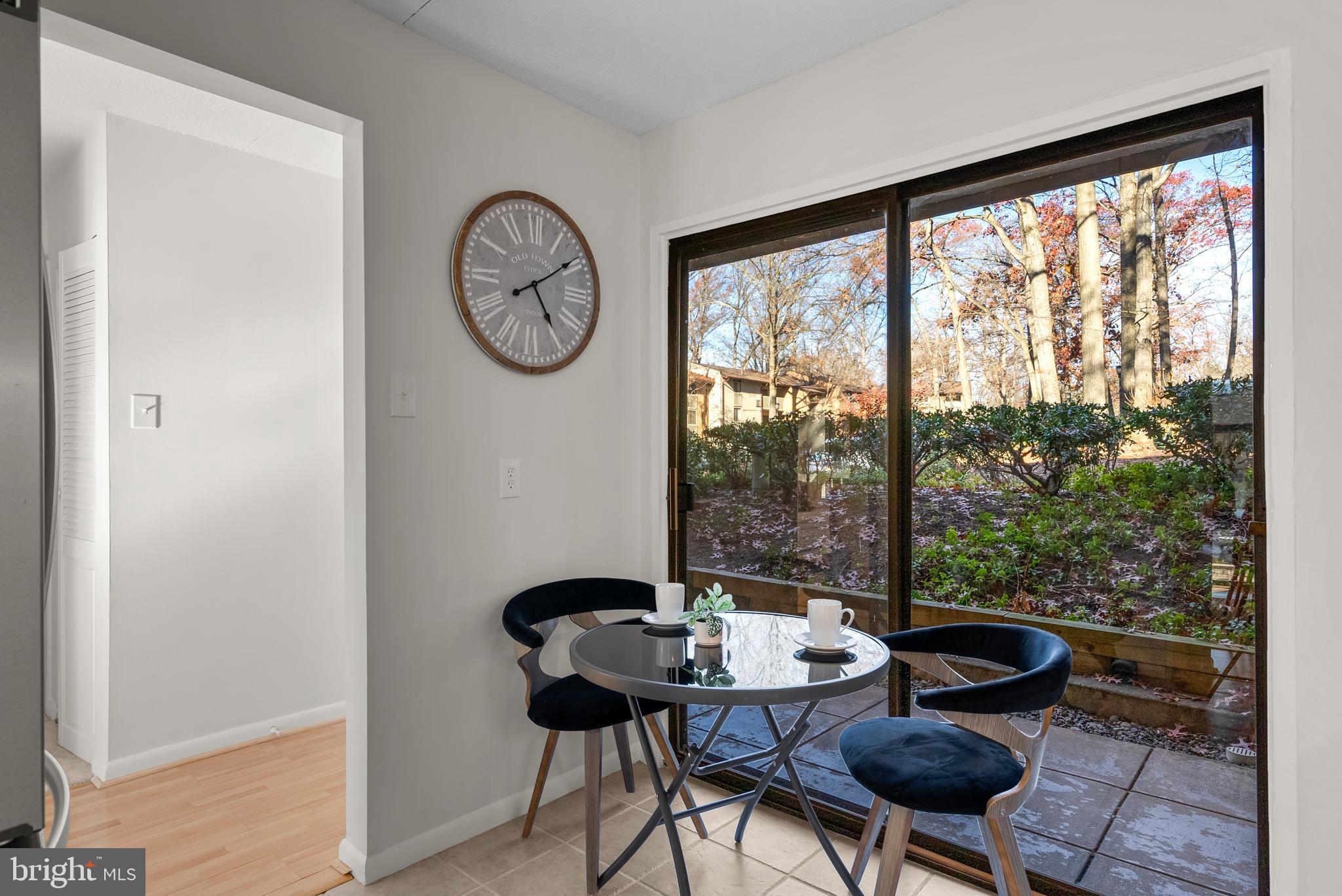 LAKEVIEW - Residential