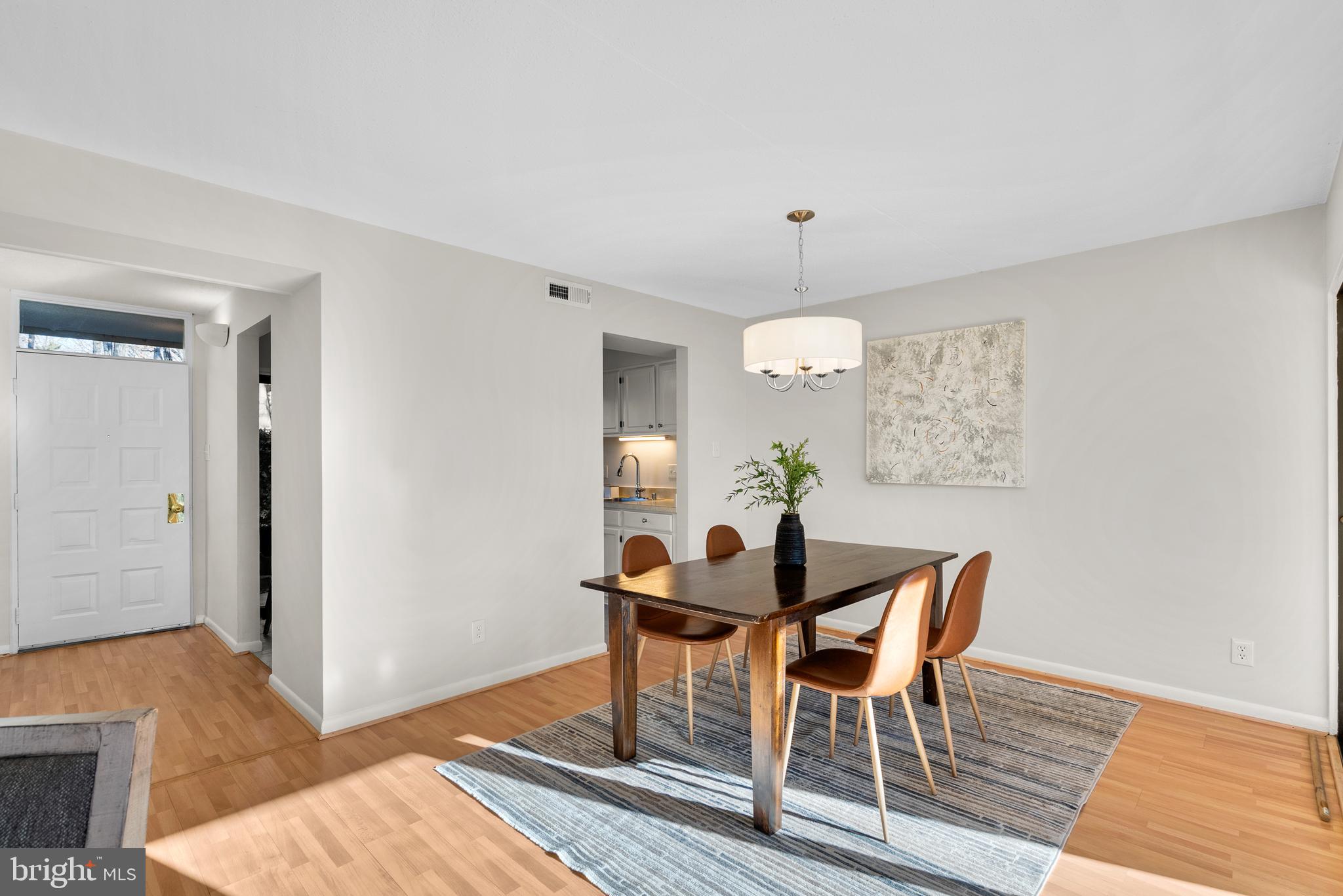 LAKEVIEW - Residential