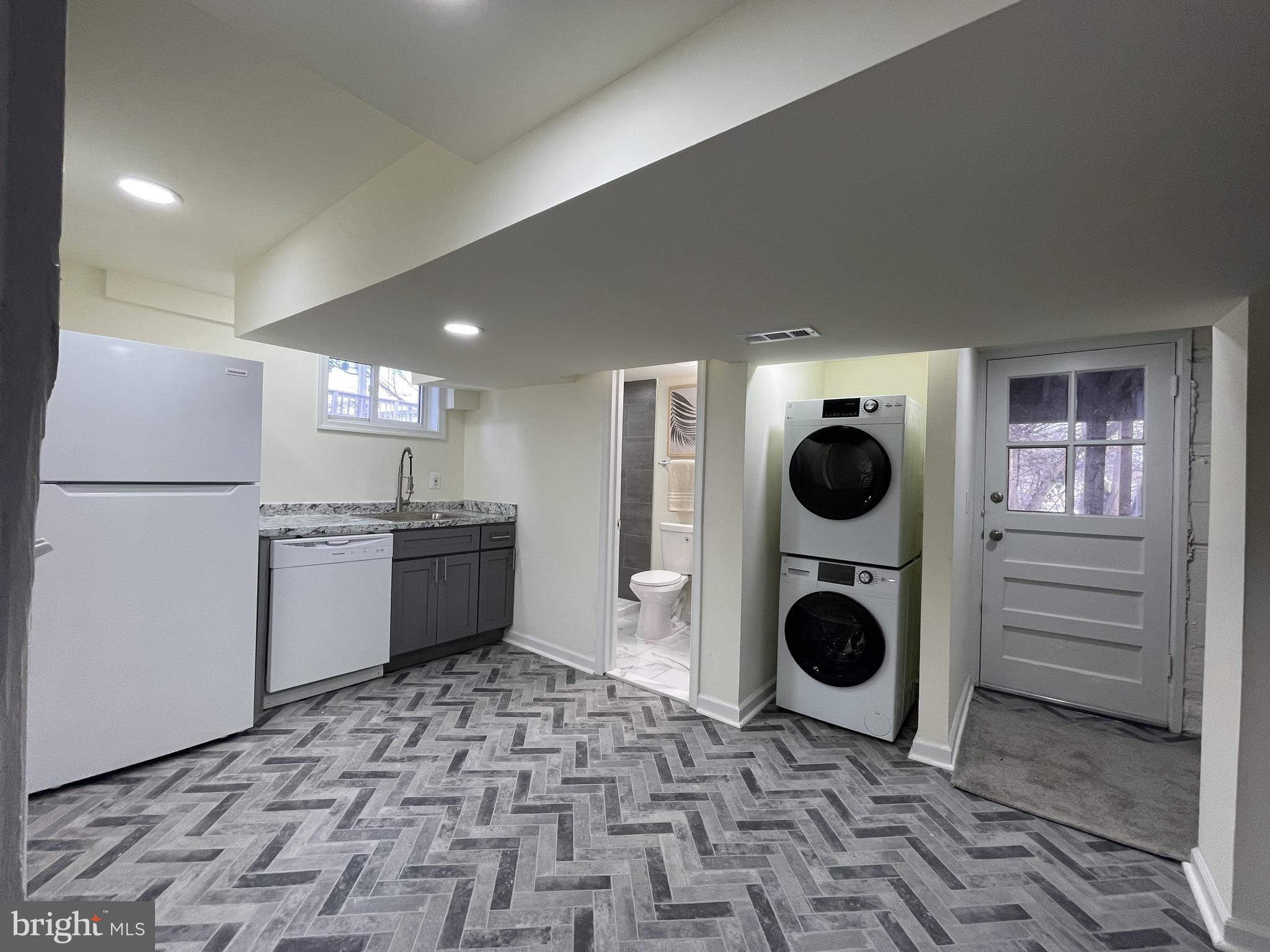 CONNECTICUT AVENUE ESTATES - Residential