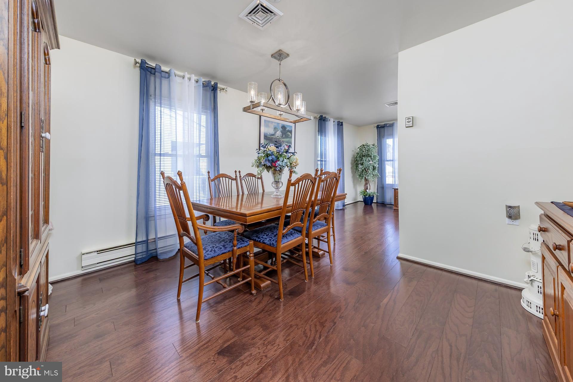 LEISURETOWNE - Residential