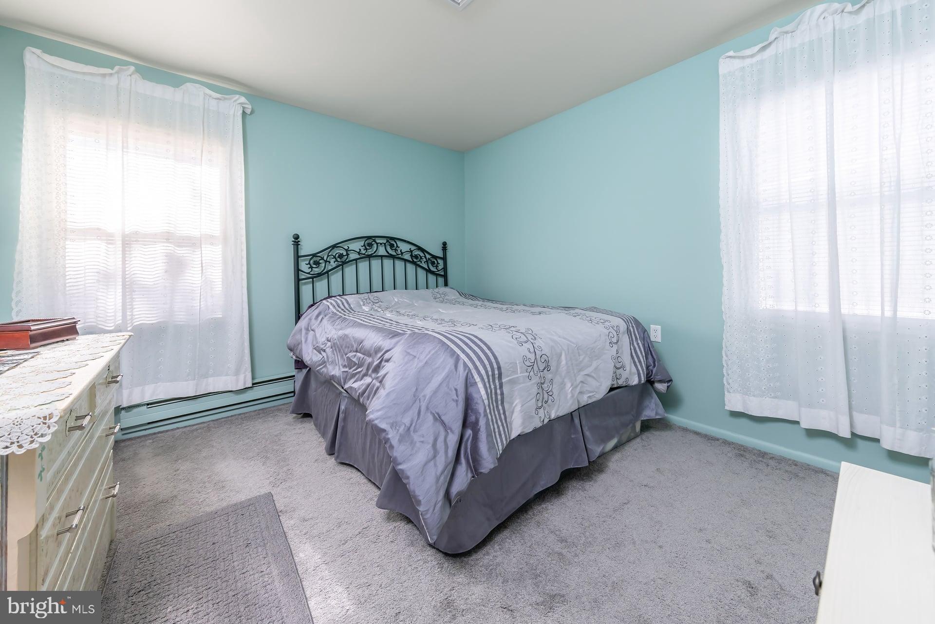 LEISURETOWNE - Residential