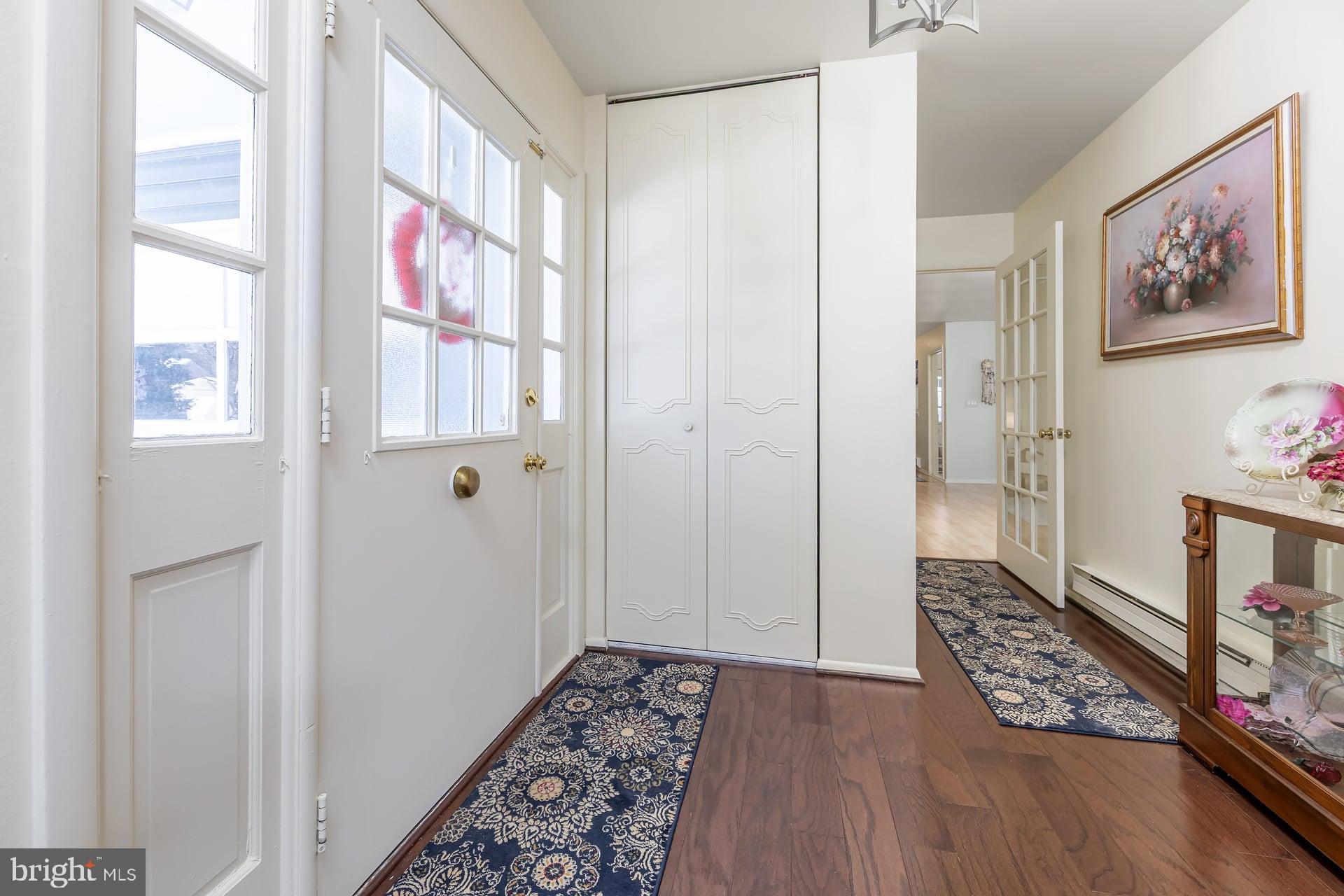 LEISURETOWNE - Residential