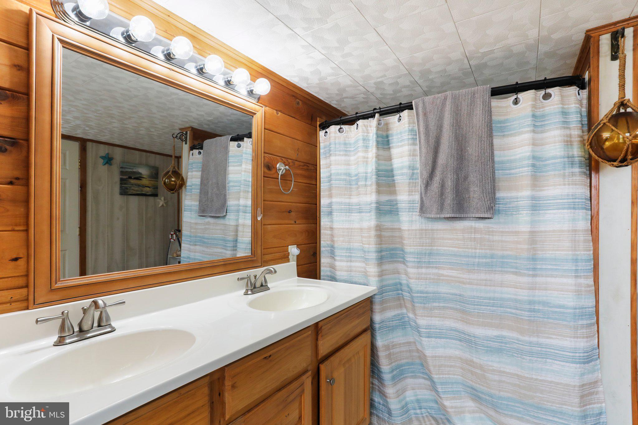 AMBERSON - Residential