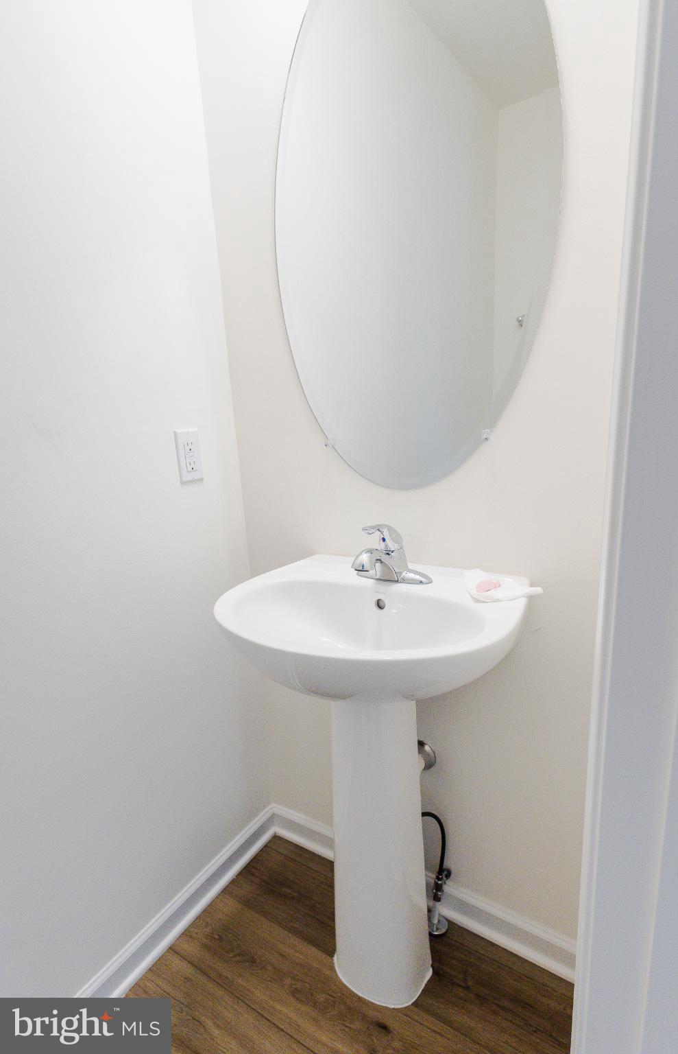 TOWNES AT TATE MANOR - Residential