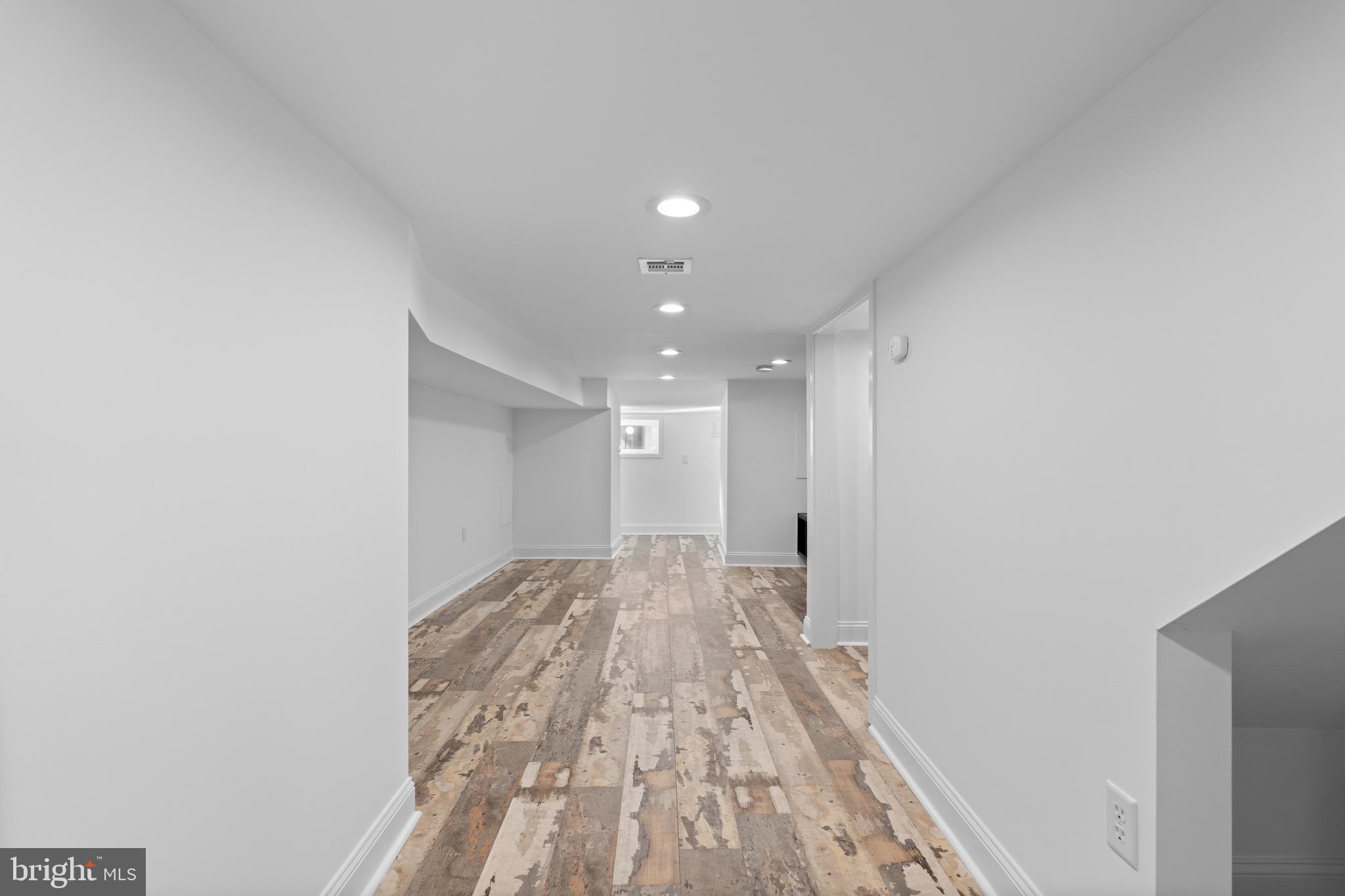 WHITMAN - Residential