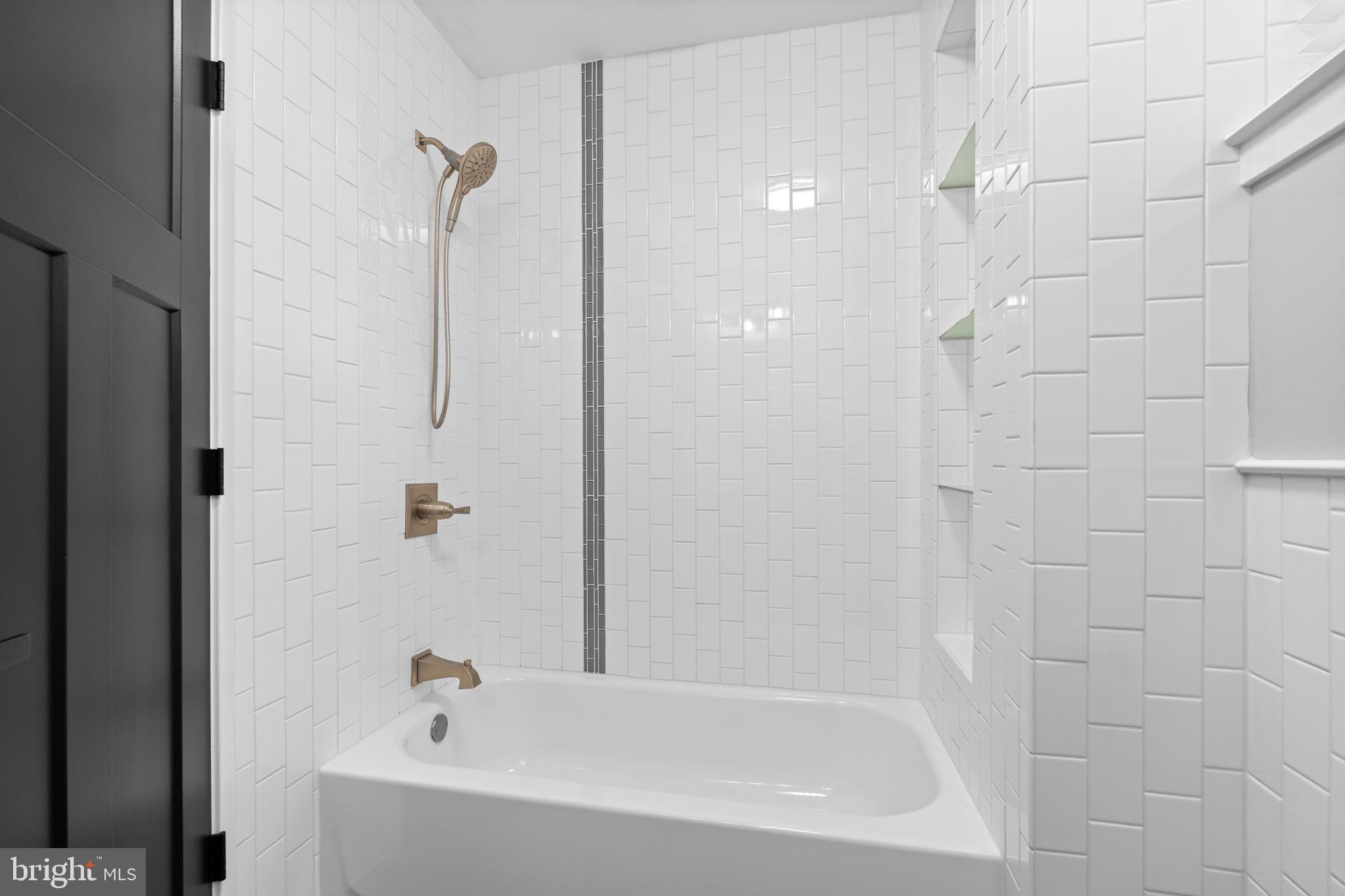 WHITMAN - Residential