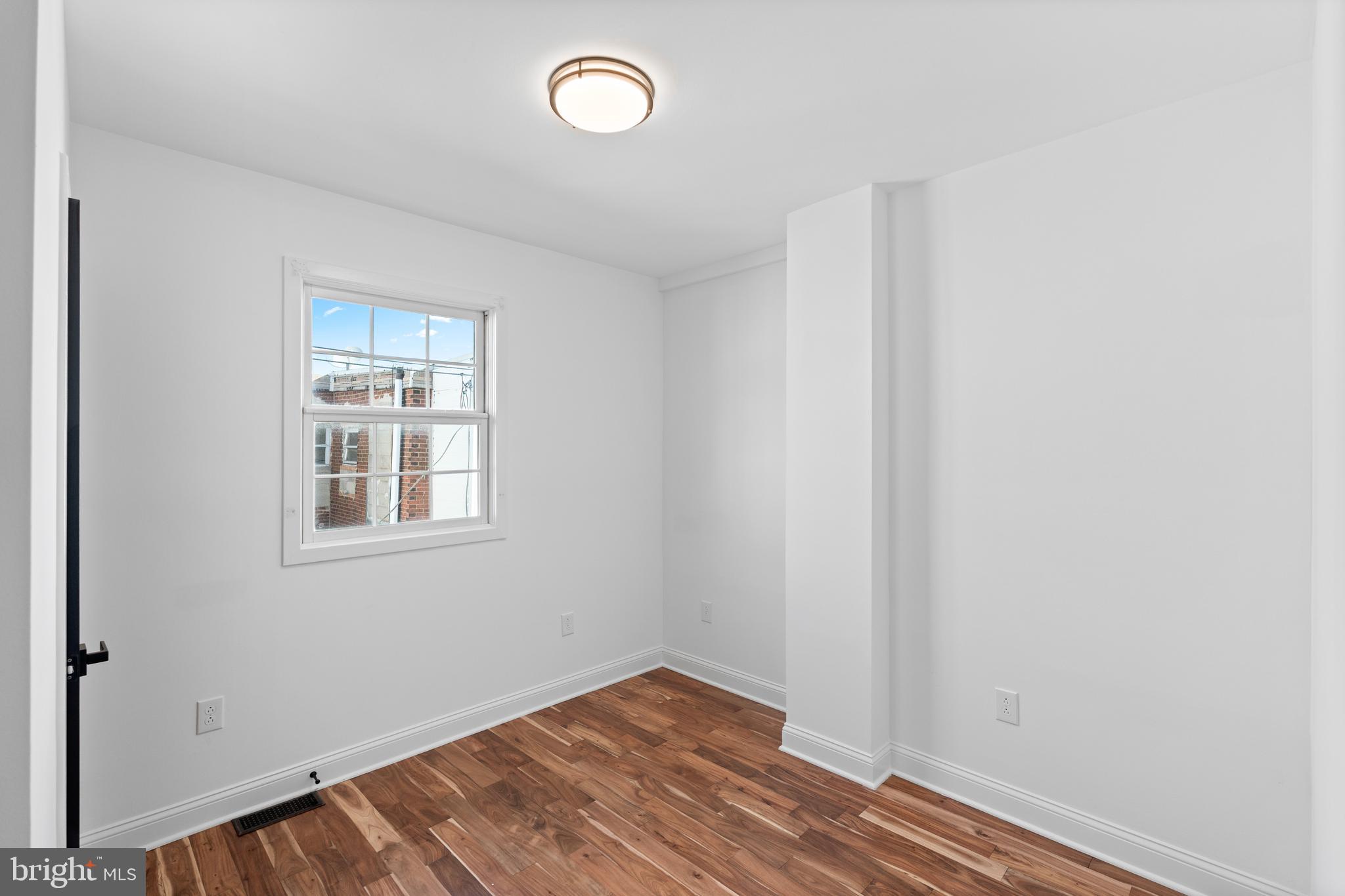 WHITMAN - Residential