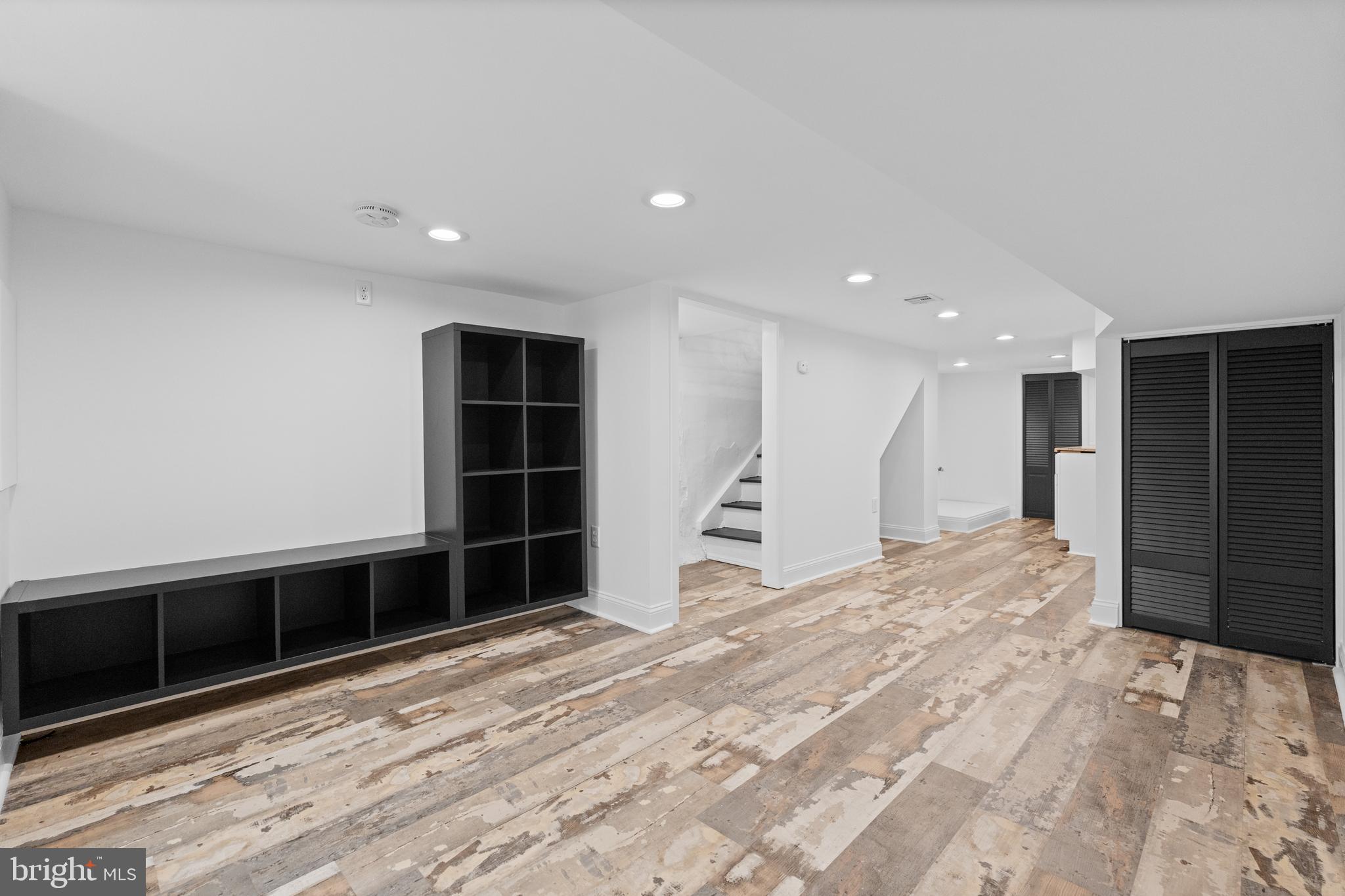 WHITMAN - Residential