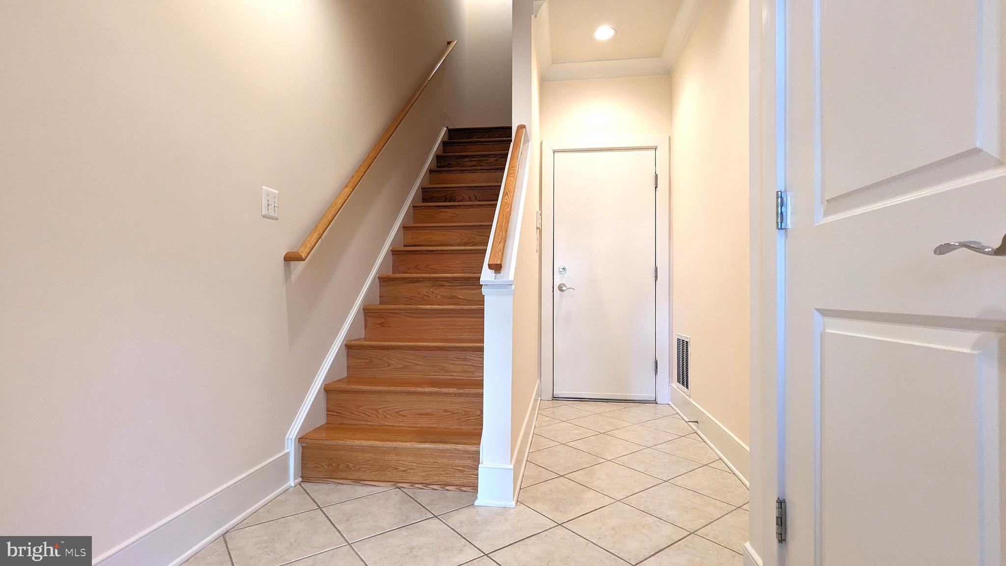 CENTERPOINTE - Residential