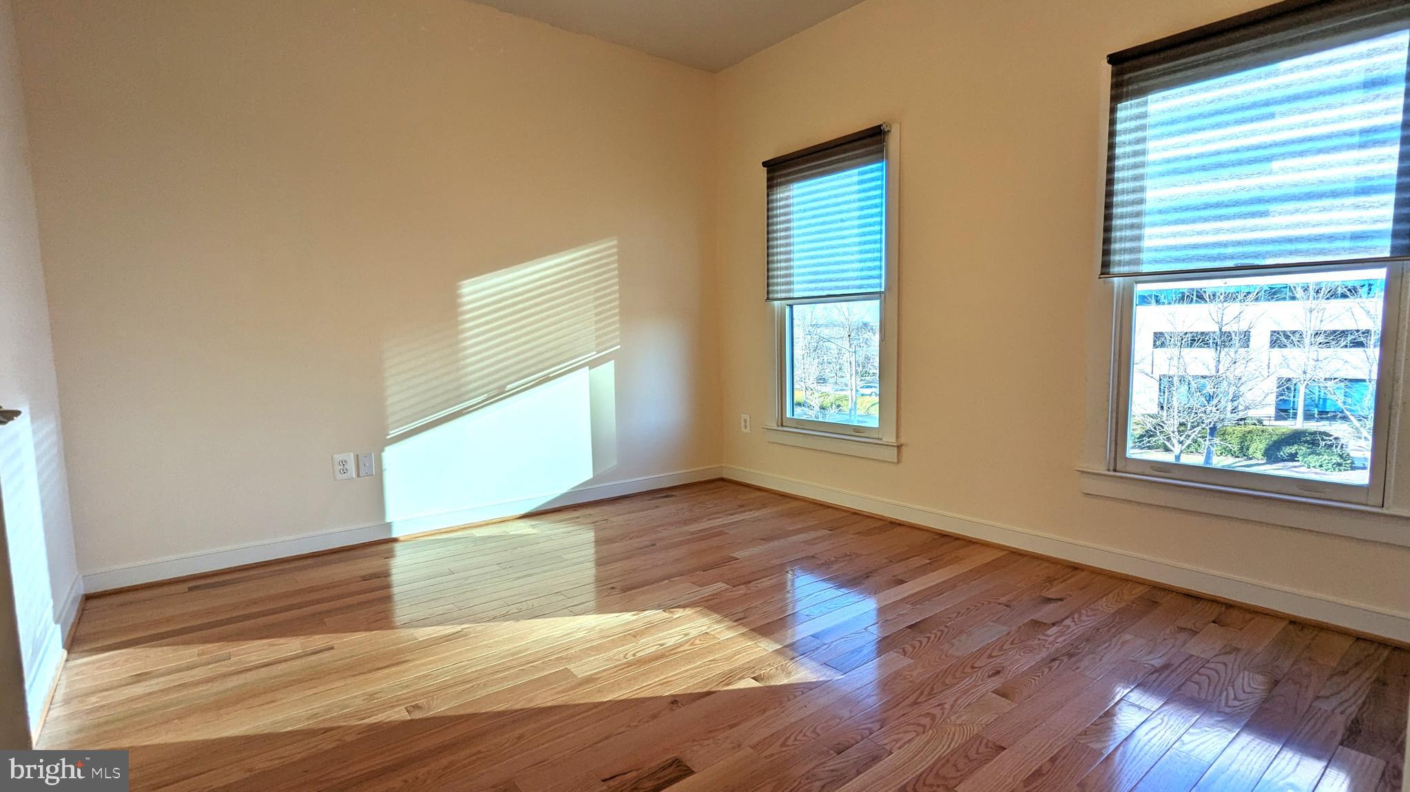 CENTERPOINTE - Residential