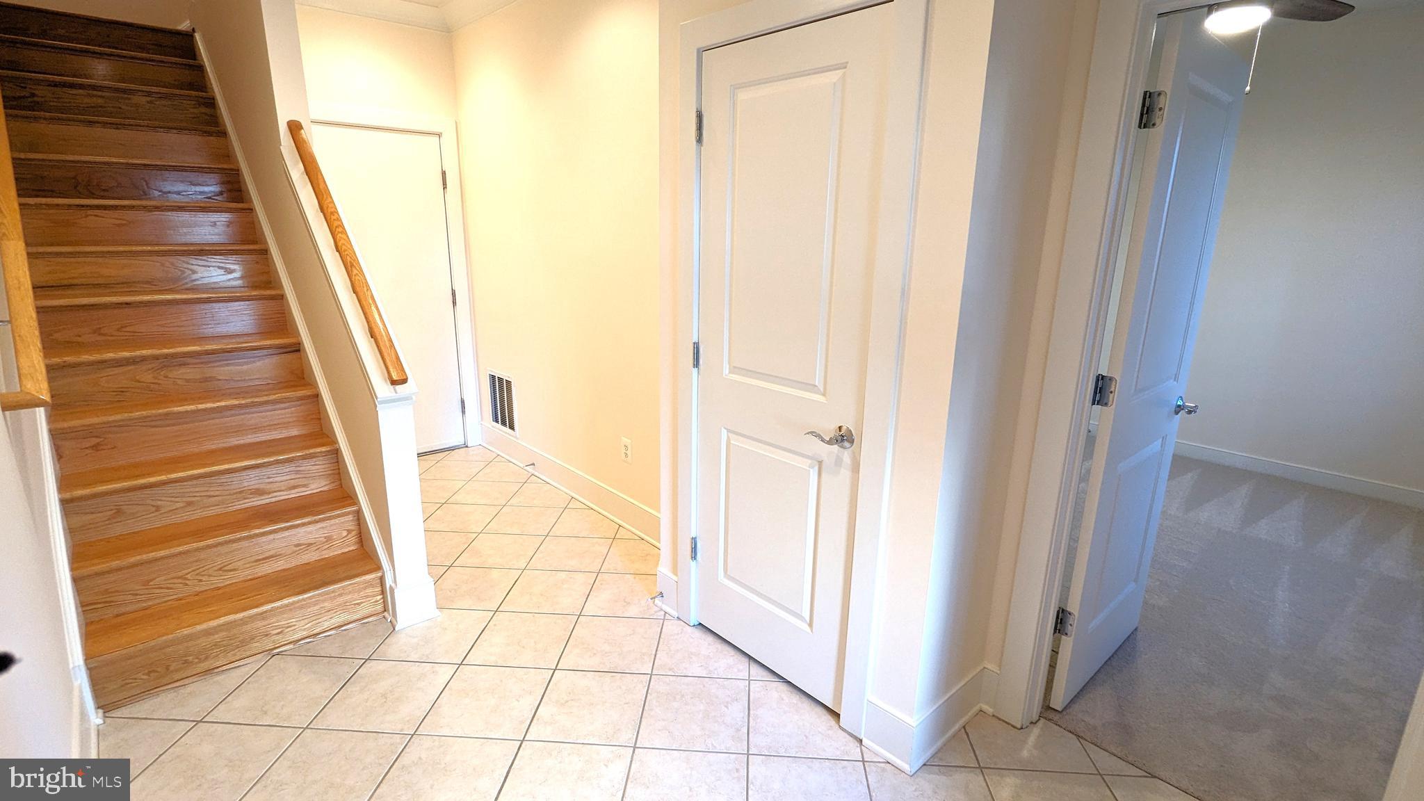 CENTERPOINTE - Residential